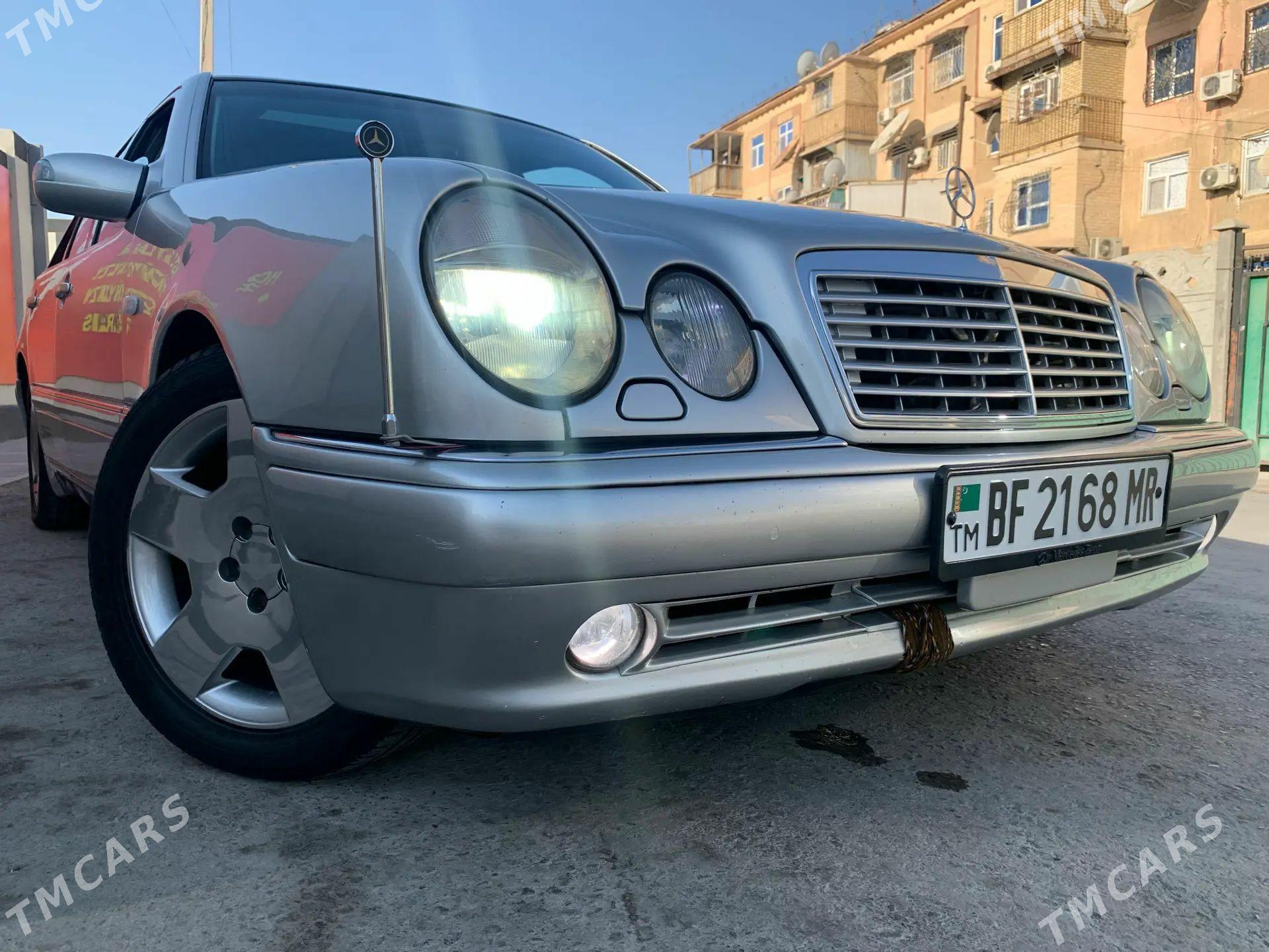 Mercedes-Benz E320 1996 - 92 000 TMT - Mary - img 1