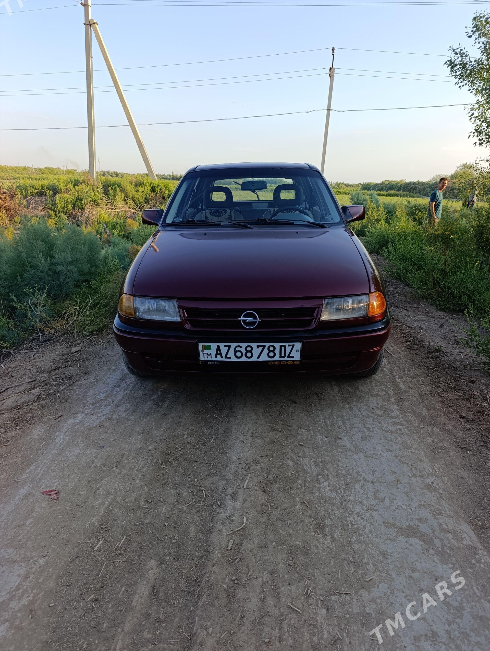 Opel Astra 1993 - 45 000 TMT - Болдумсаз - img 1