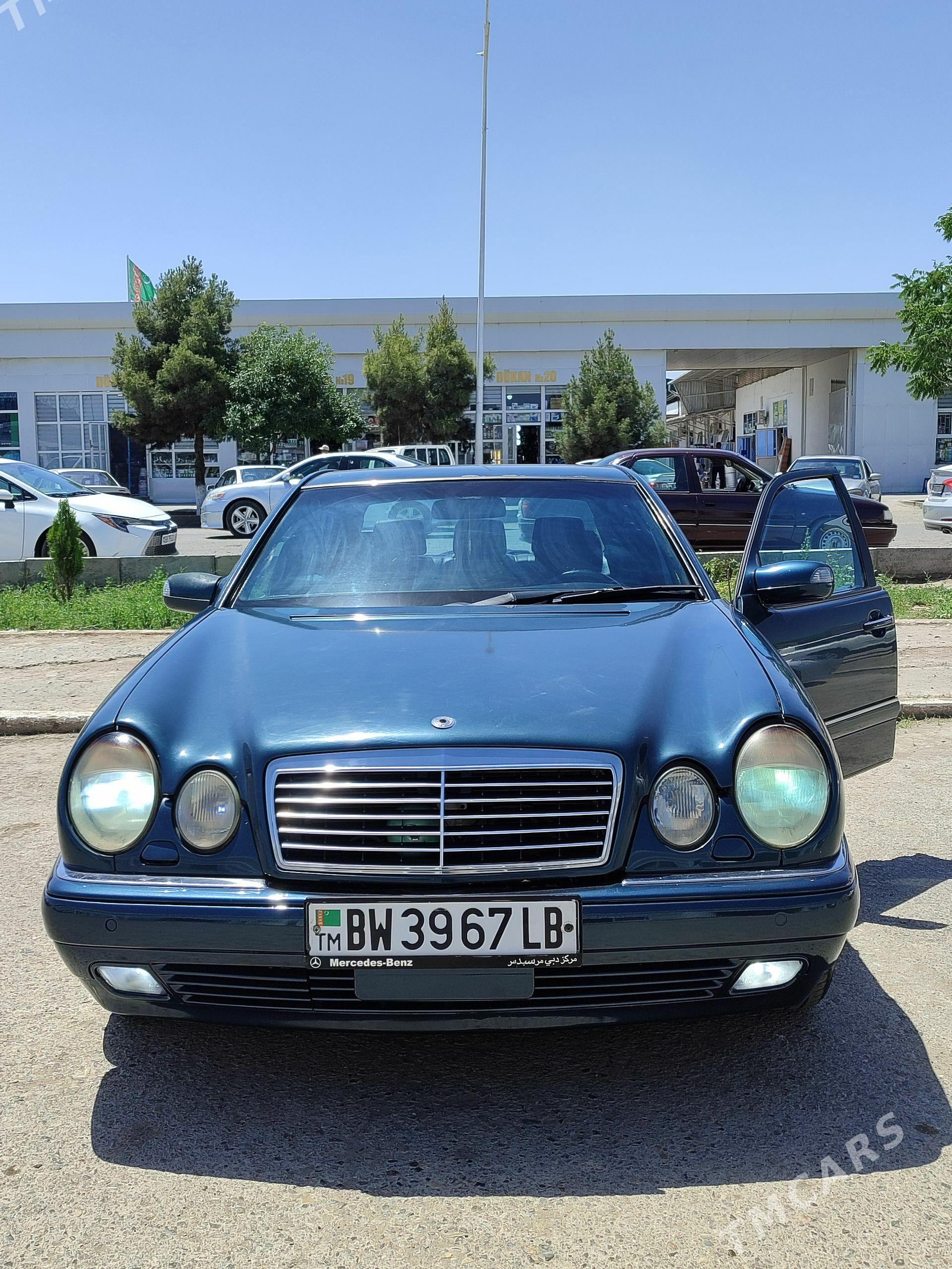 Mercedes-Benz E320 1999 - 100 000 TMT - Türkmenabat - img 1
