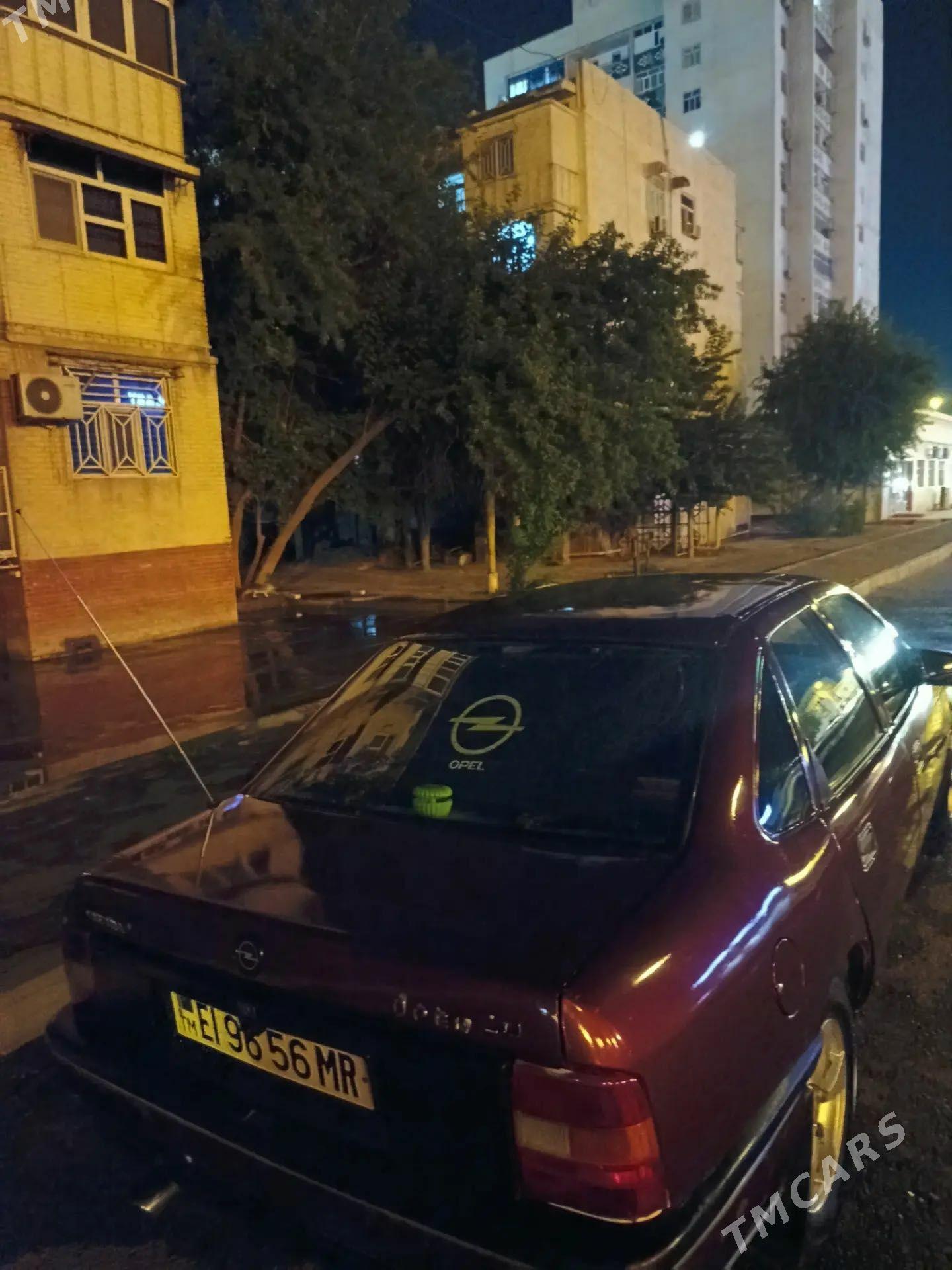 Opel Vectra 1989 - 26 000 TMT - Mary - img 1