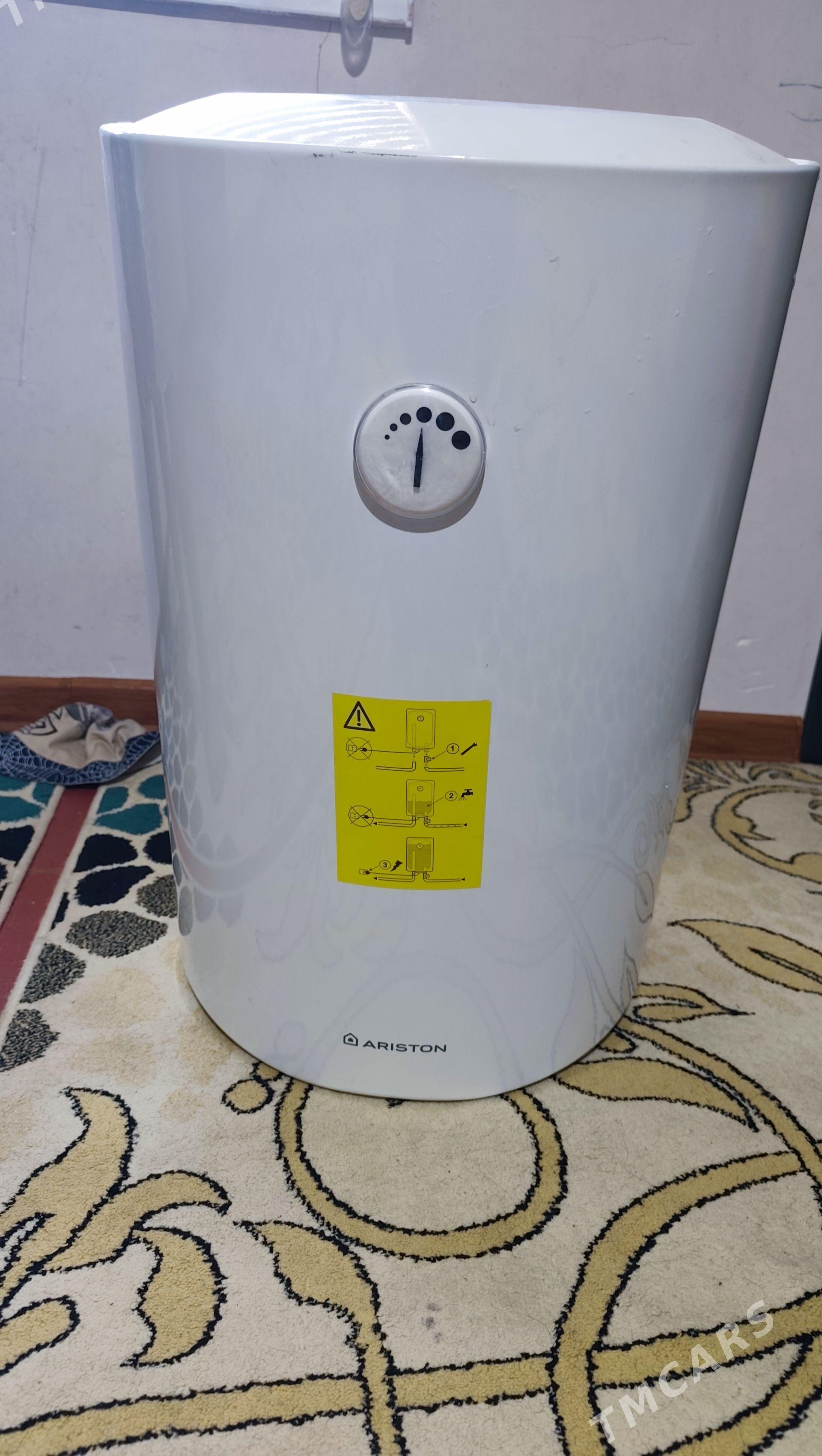 Ariston 80lt - Мары - img 1