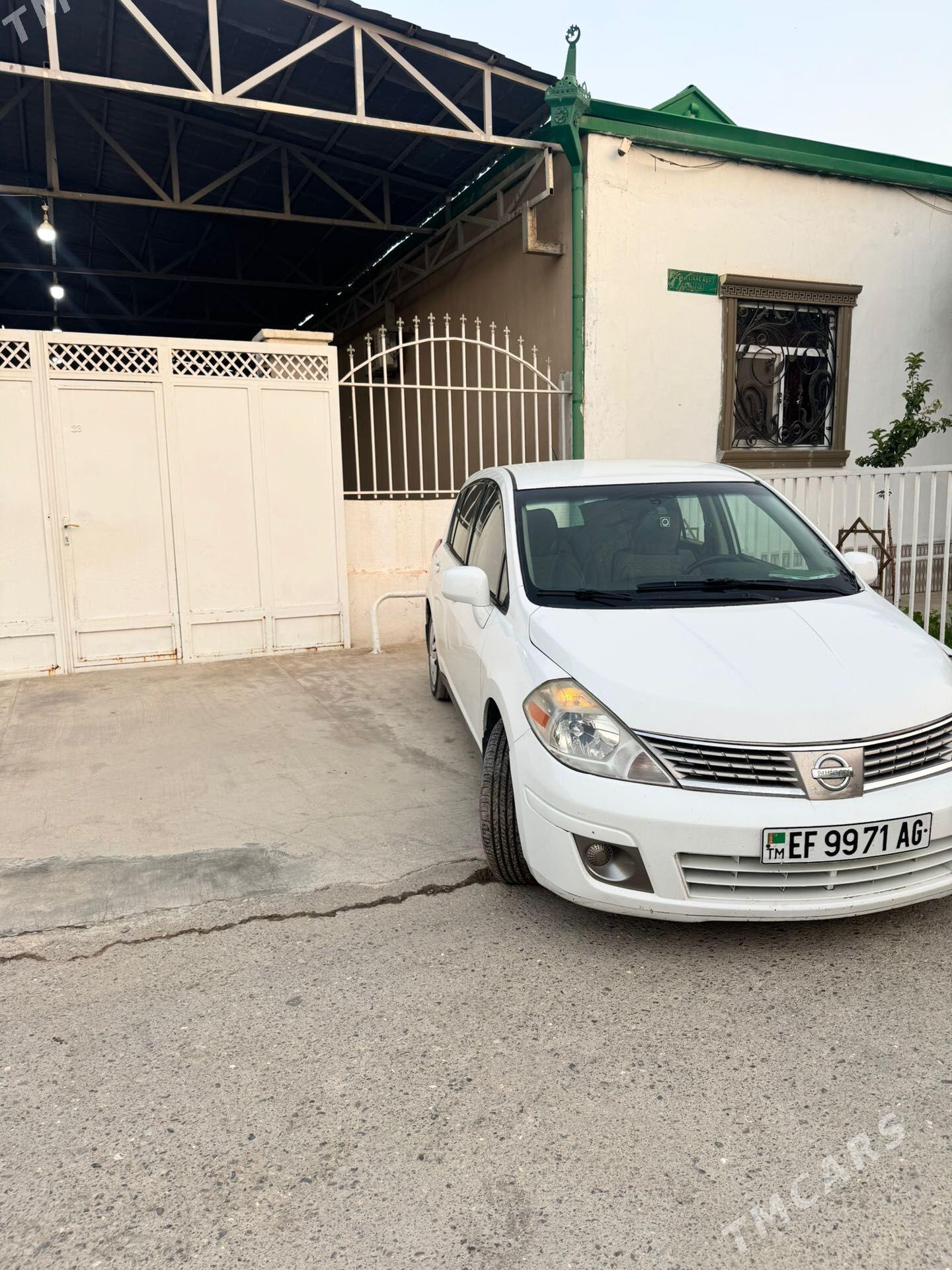 Nissan Versa 2010 - 145 000 TMT - Garadamak - img 1