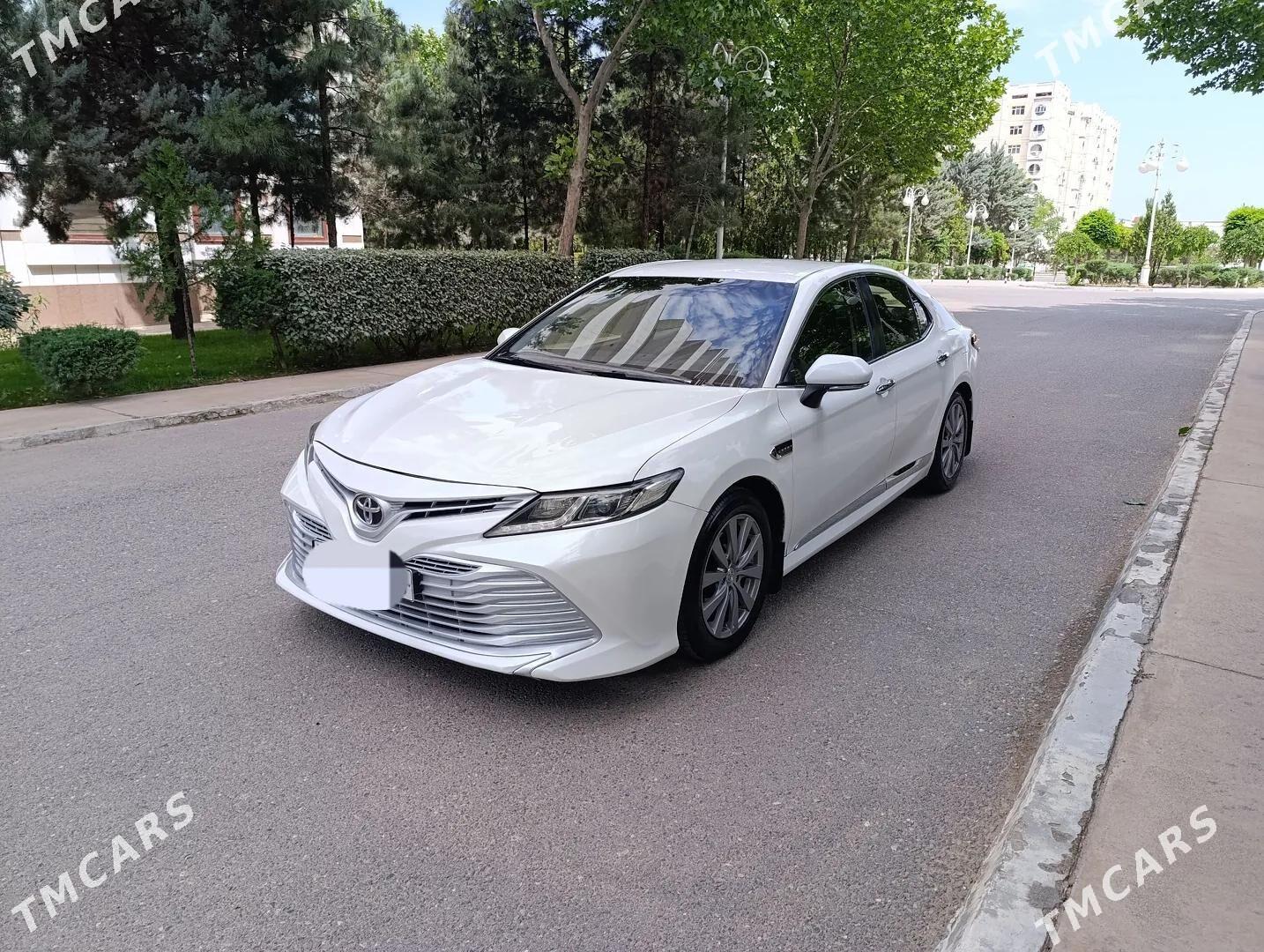Toyota Camry 2019 - 256 000 TMT - Сакар - img 1