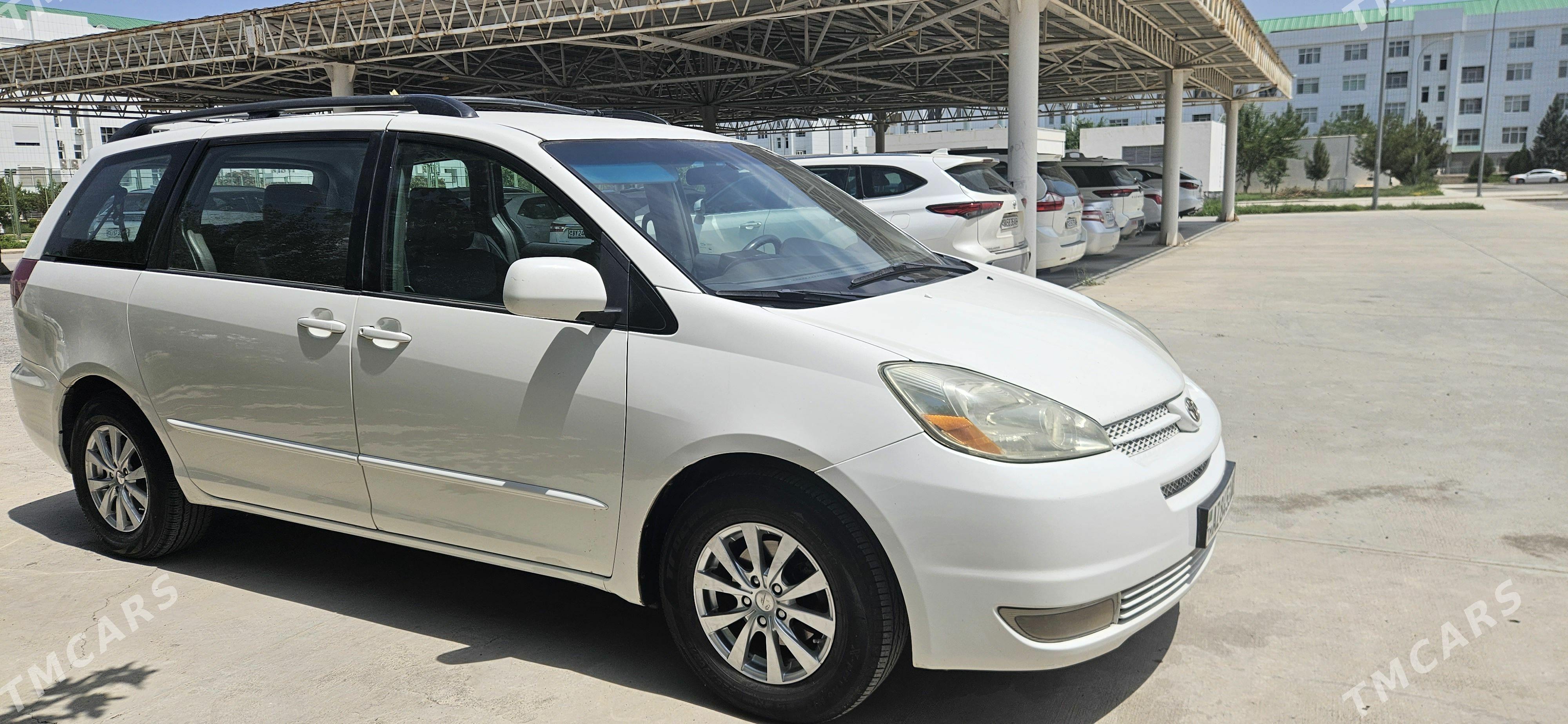 Toyota Sienna 2004 - 280 000 TMT - Гуртли - img 1