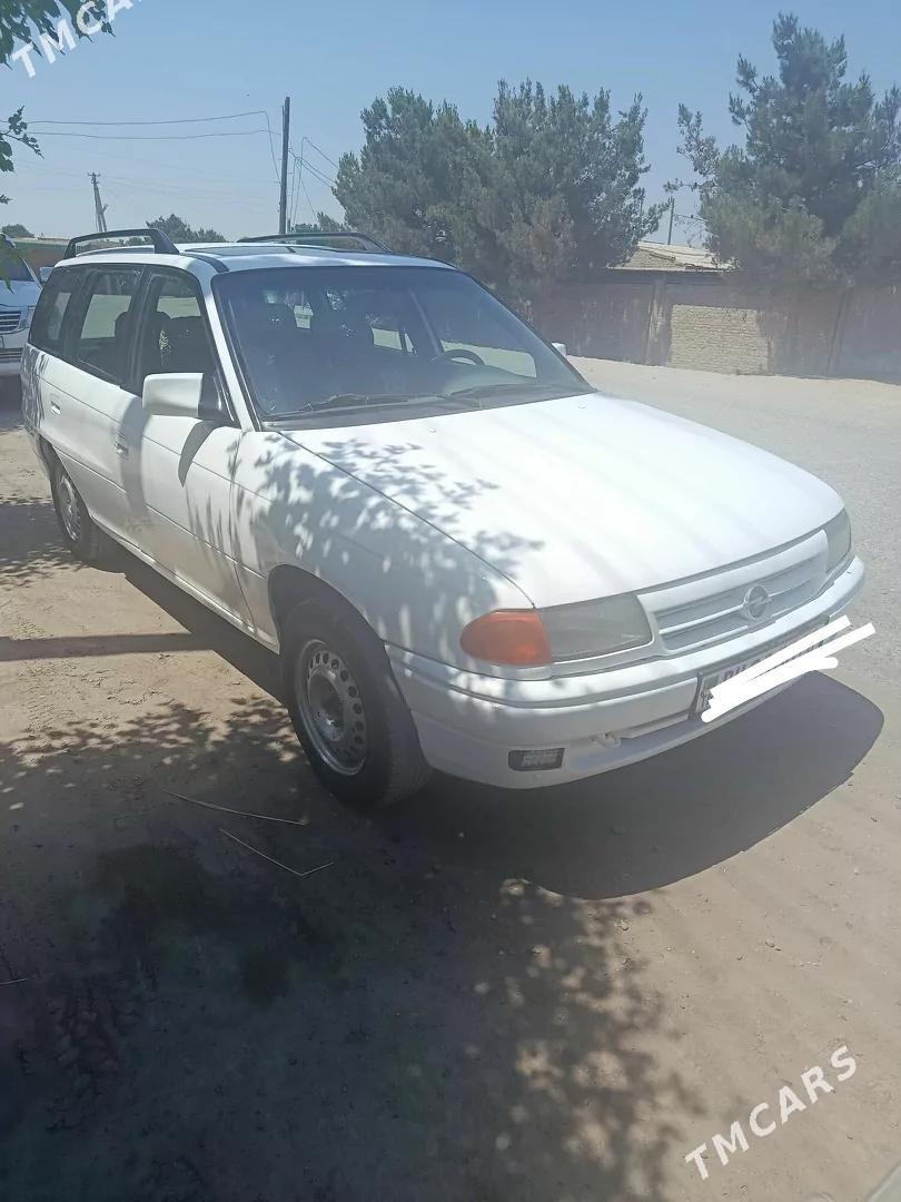 Opel Astra 1992 - 30 000 TMT - Halaç - img 1