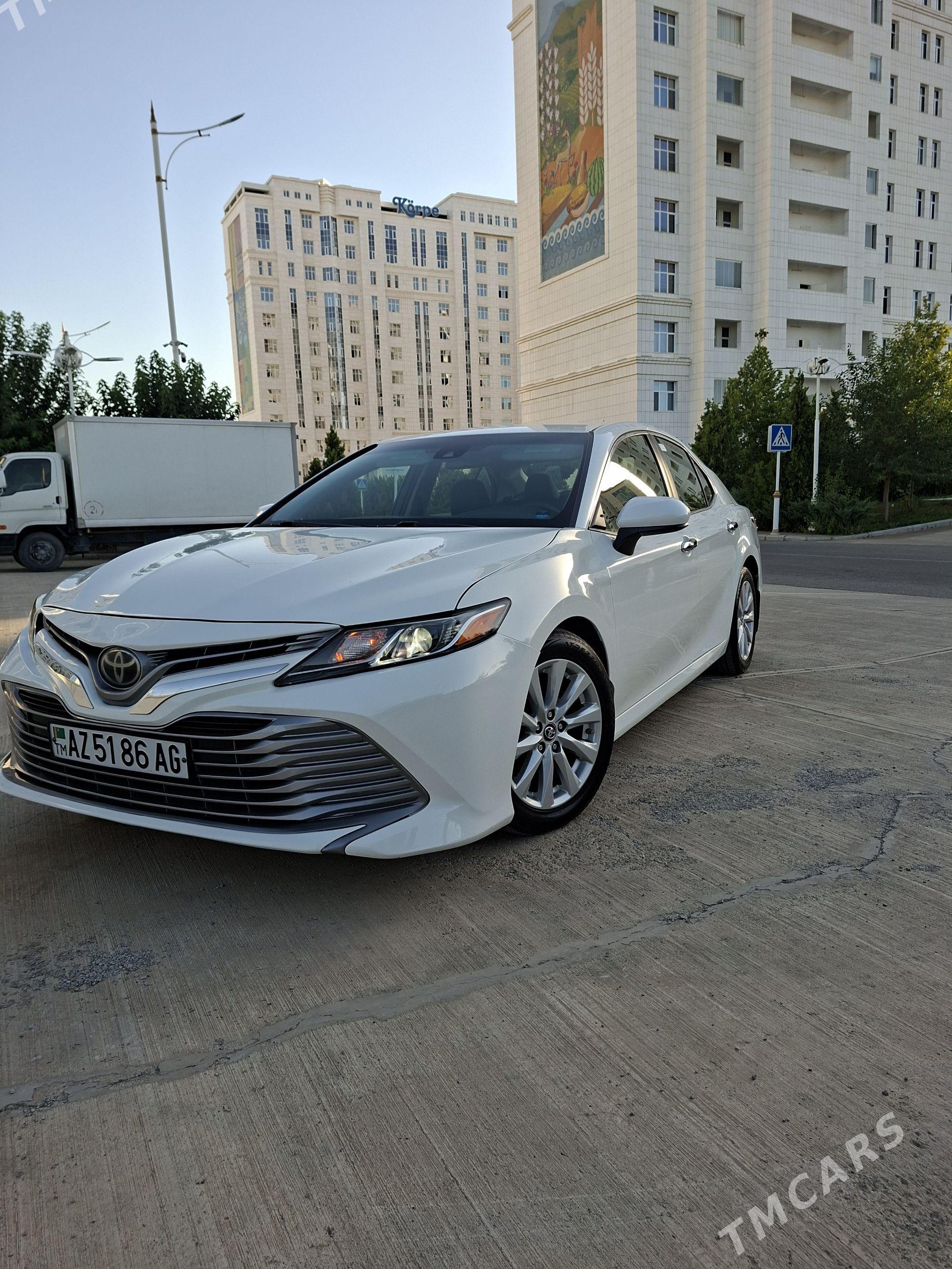 Toyota Camry 2018 - 290 000 TMT - Aşgabat - img 1