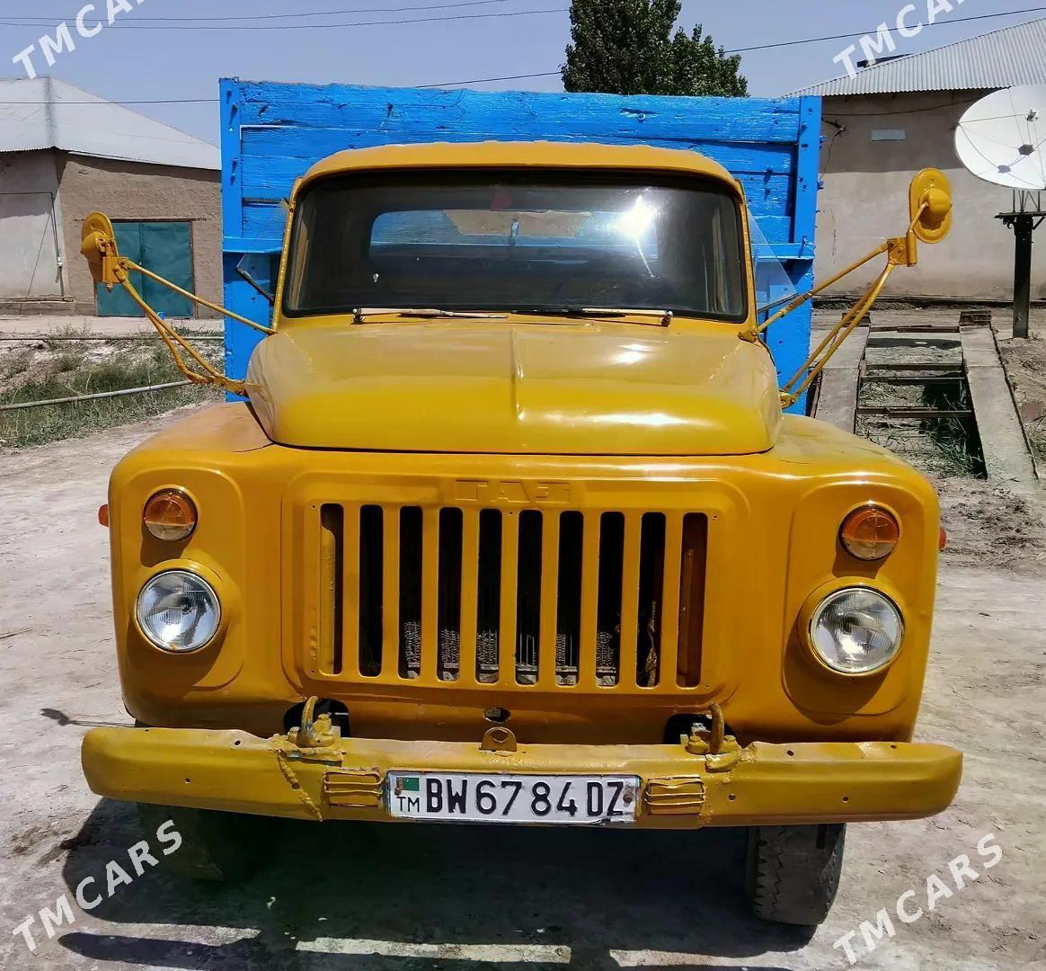 Gaz 52 1980 - 35 000 TMT - Boldumsaz - img 1