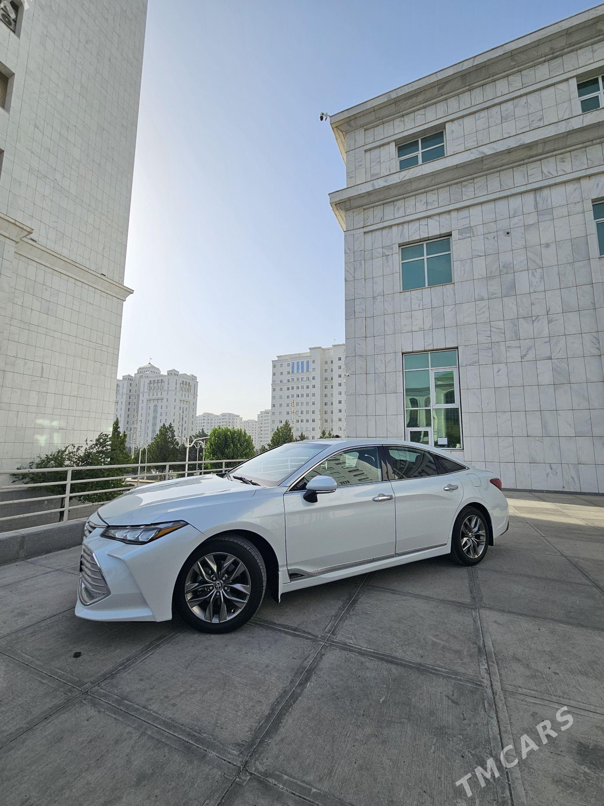 Toyota Avalon 2022 - 410 000 TMT - Aşgabat - img 1