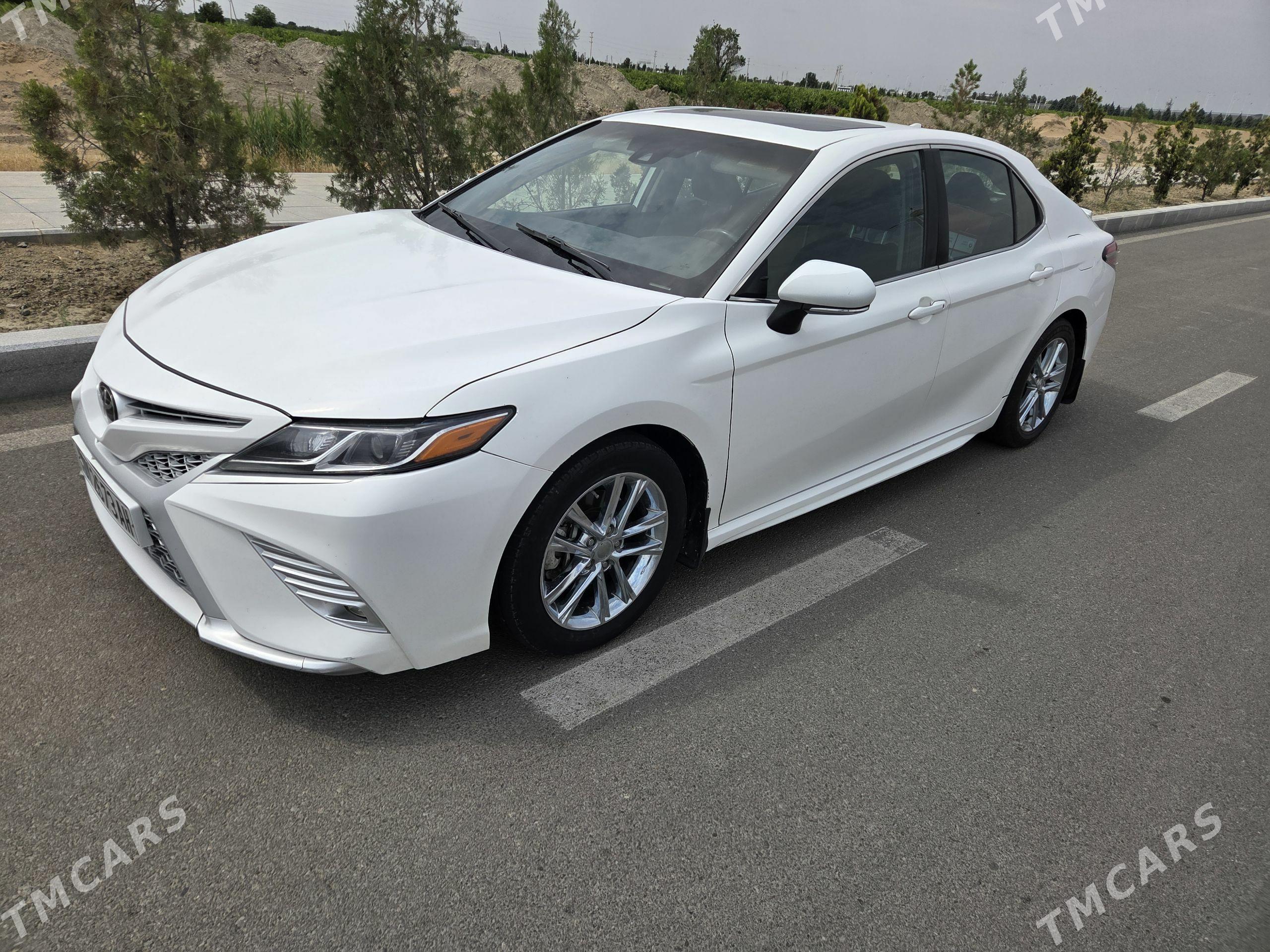 Toyota Camry 2018 - 270 000 TMT - Ашхабад - img 1