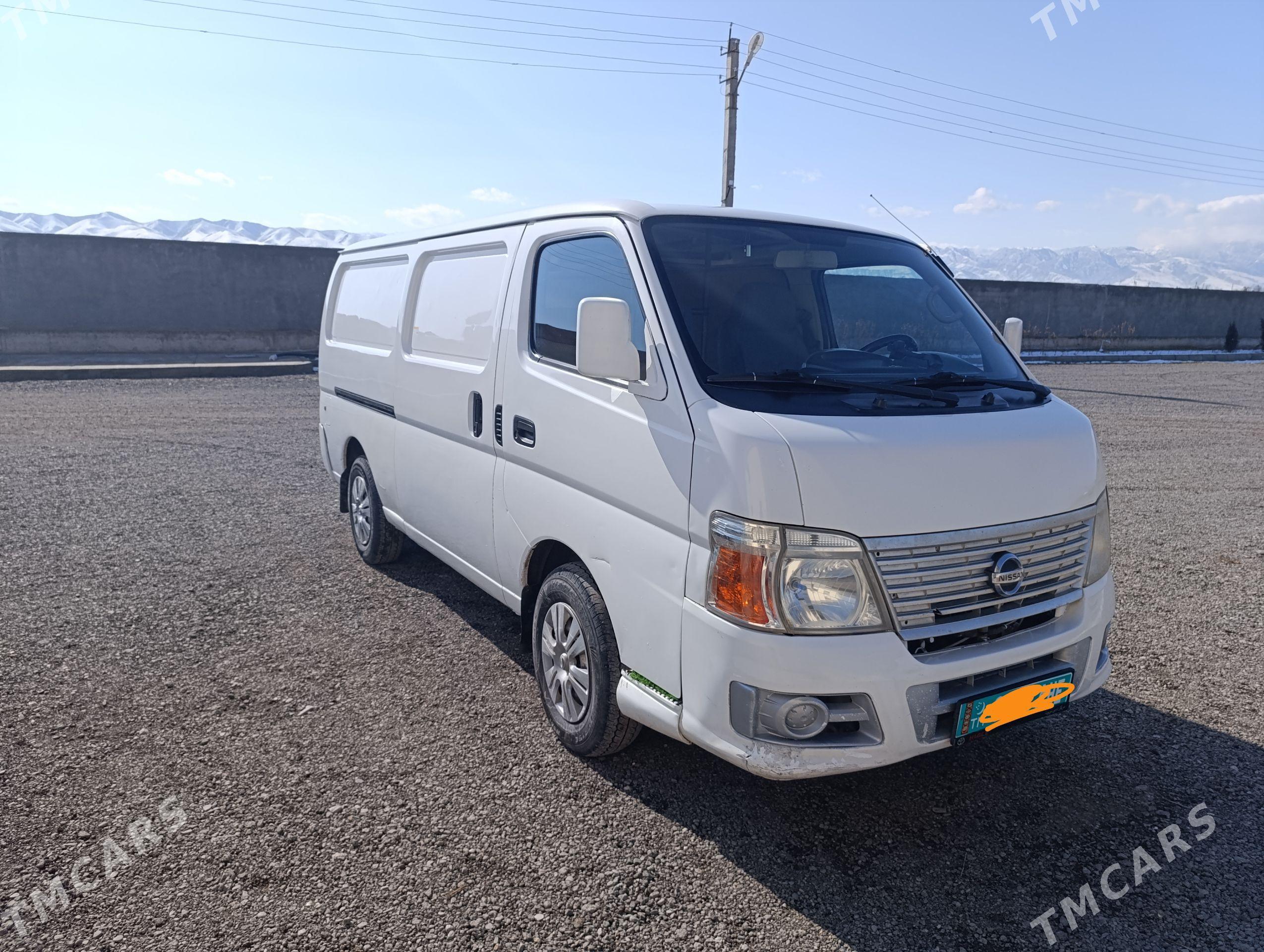 Nissan Urvan 2010 - 165 000 TMT - Ak bugdaý etraby - img 1