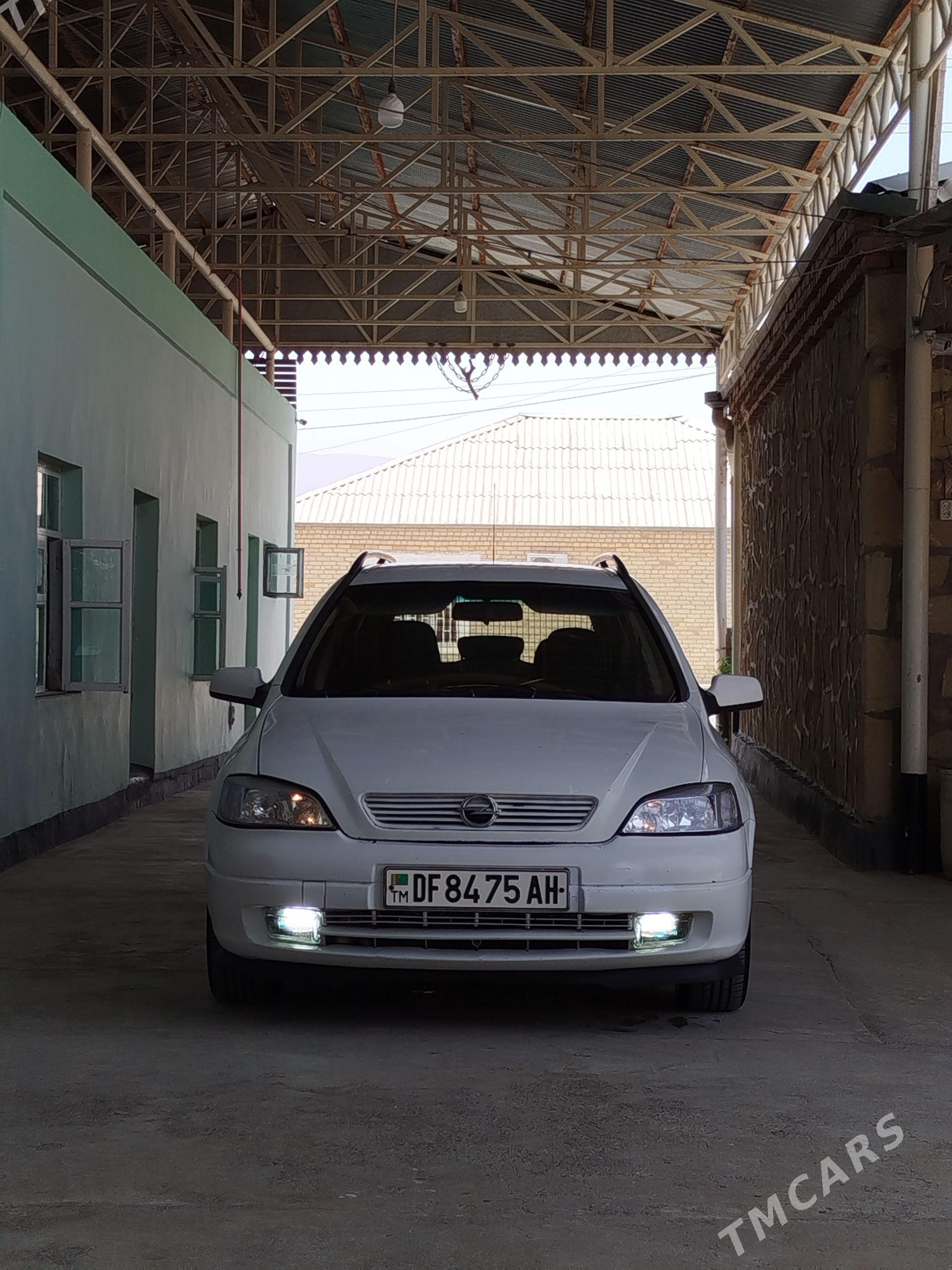 Opel Astra 2000 - 70 000 TMT - Бахарден - img 1