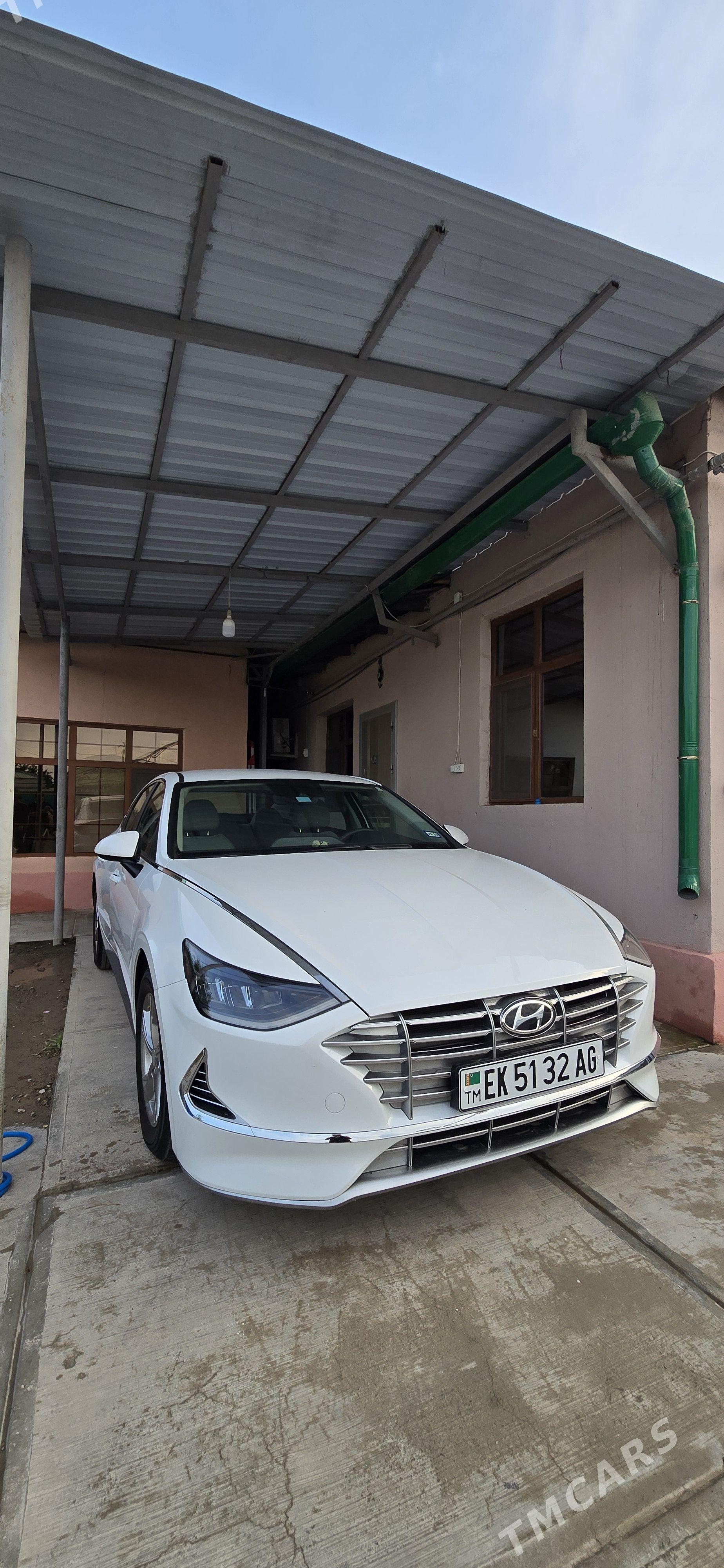 Hyundai Sonata 2022 - 280 000 TMT - Büzmeýin - img 1
