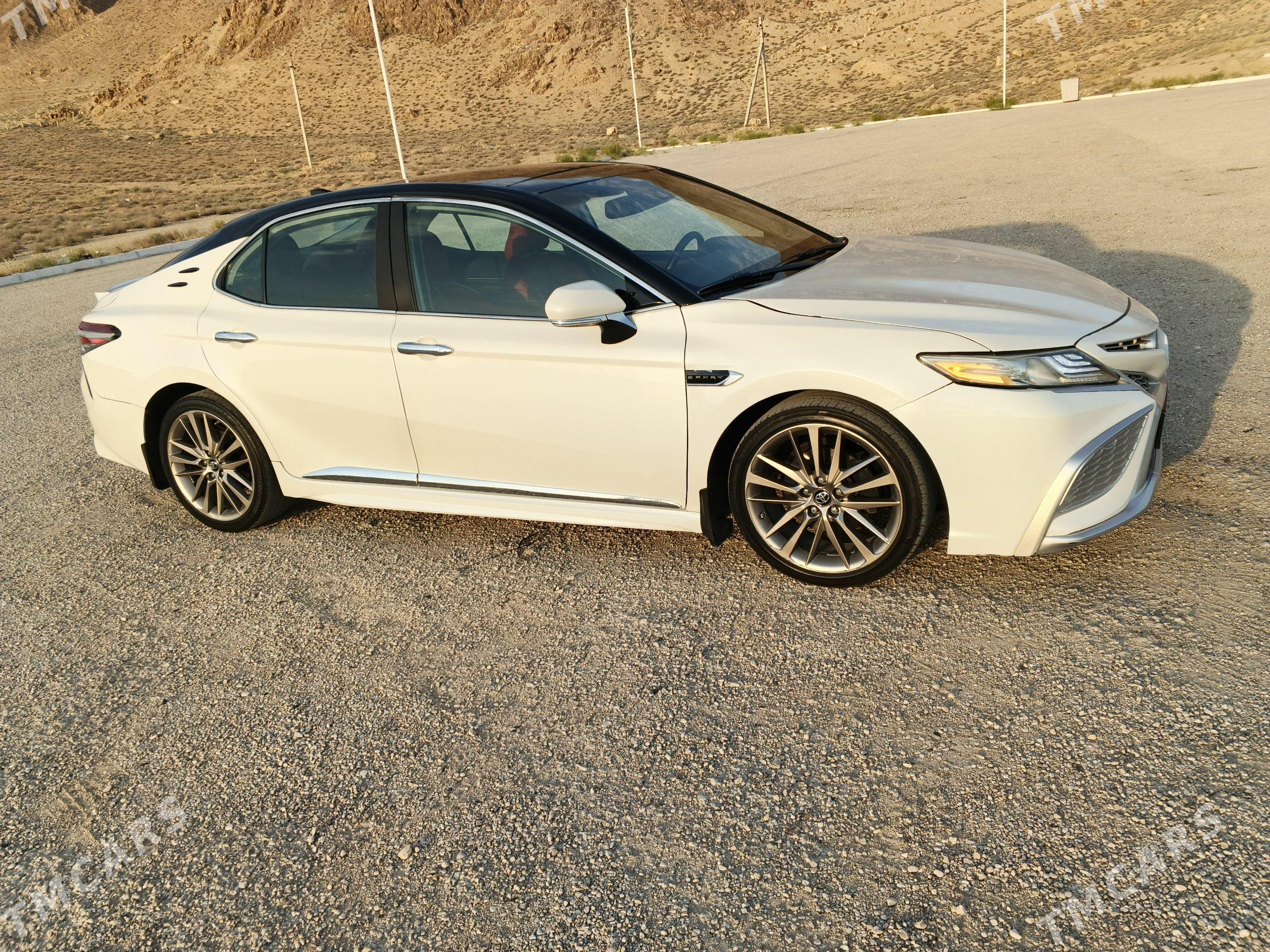 Toyota Camry 2018 - 360 000 TMT - Ашхабад - img 1