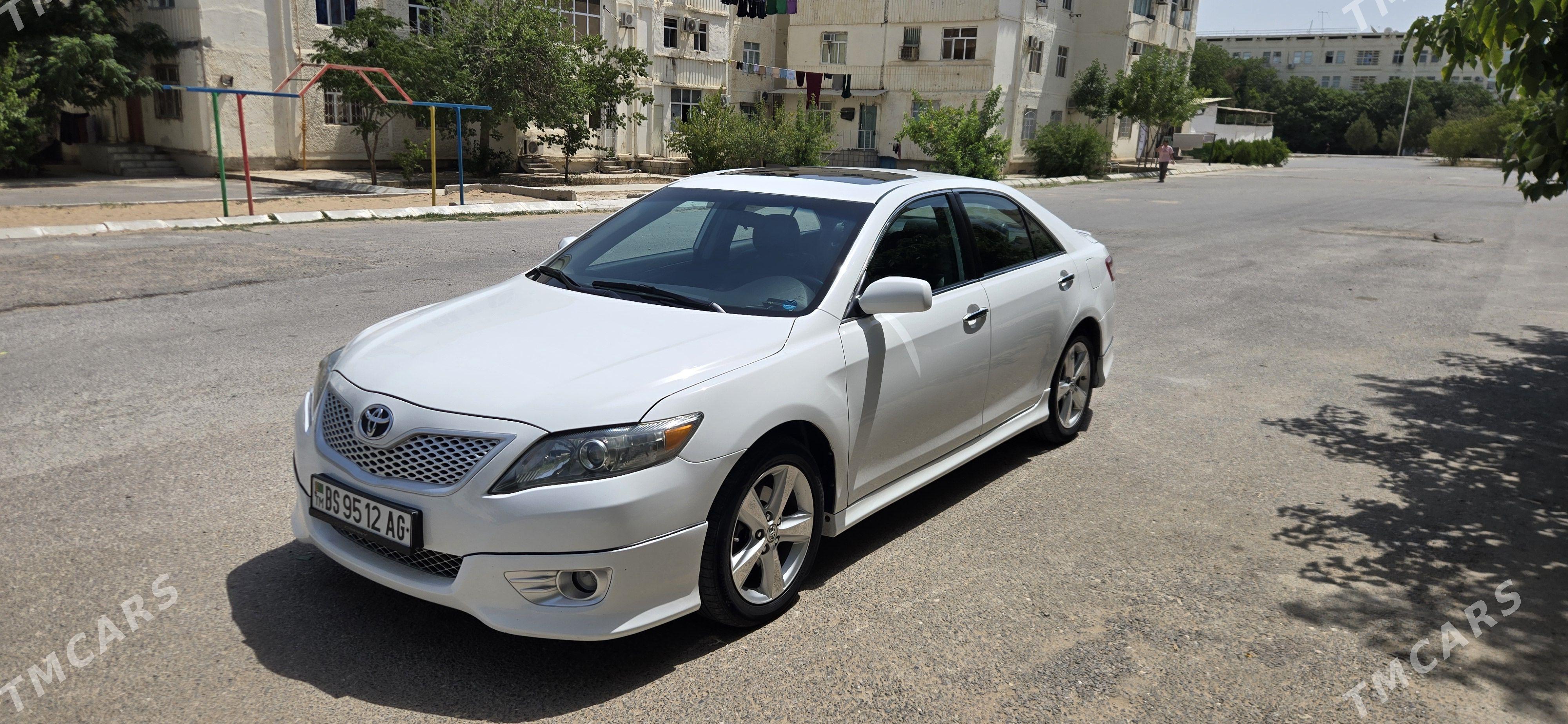 Toyota Camry 2011 - 235 000 TMT - Ашхабад - img 1