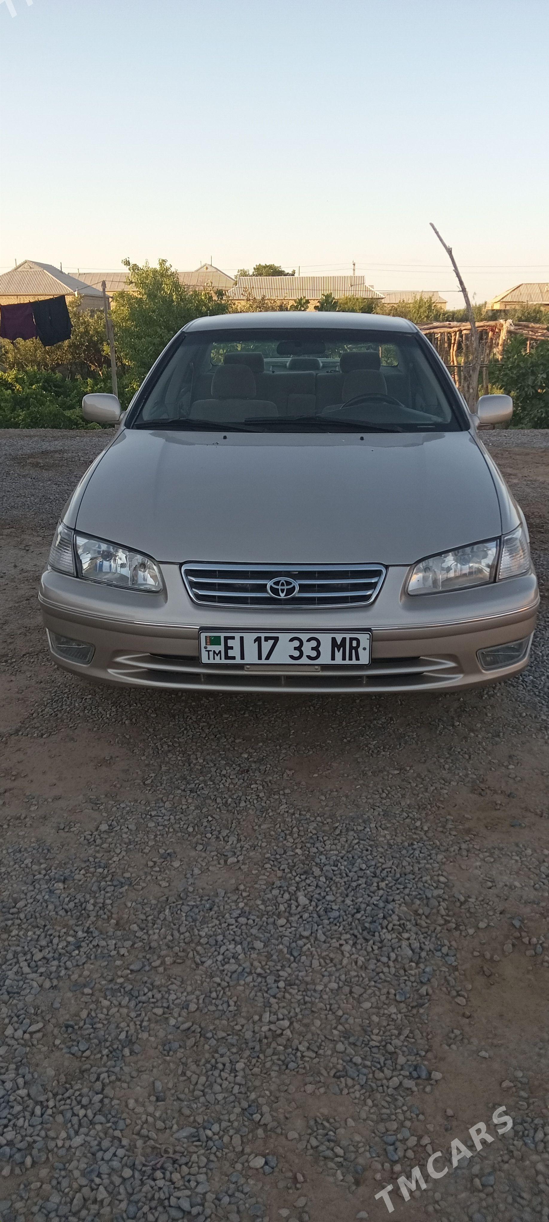 Toyota Camry 2000 - 155 000 TMT - Сакарчага - img 1