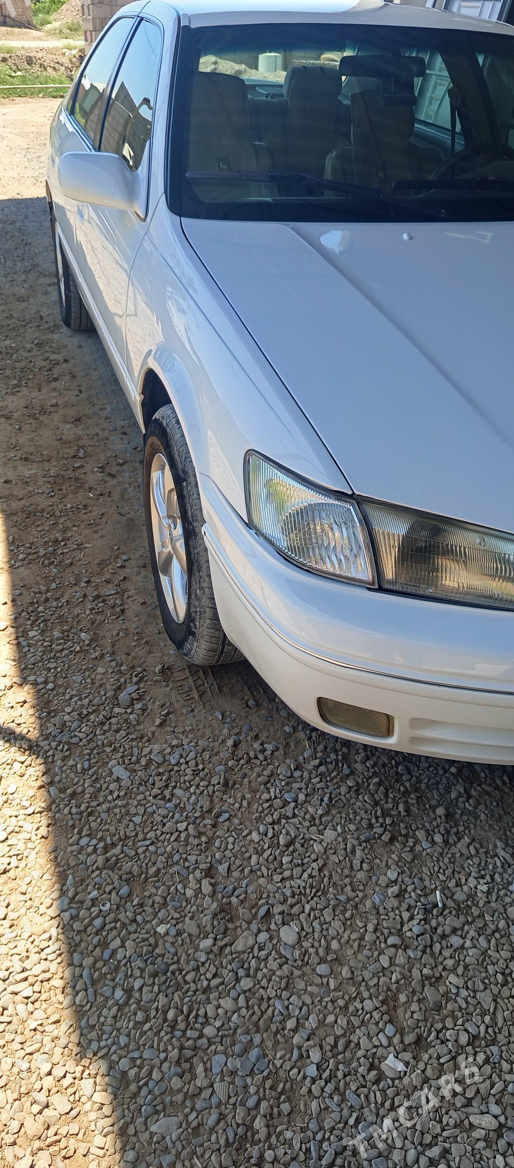 Toyota Camry 1999 - 160 000 TMT - Мары - img 1