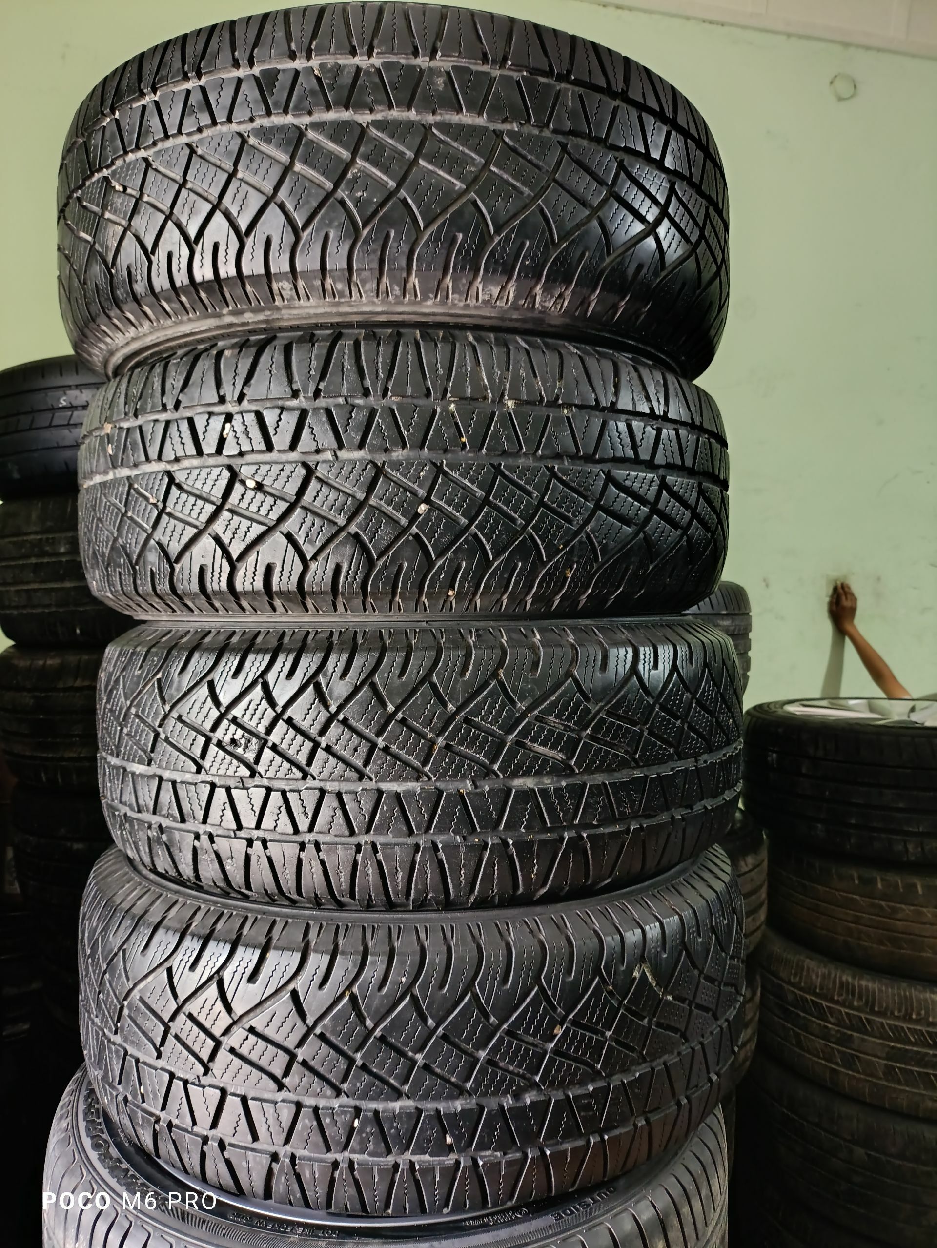 265 65 17 Michelin Teker 3 000 TMT - Бедев - img 1