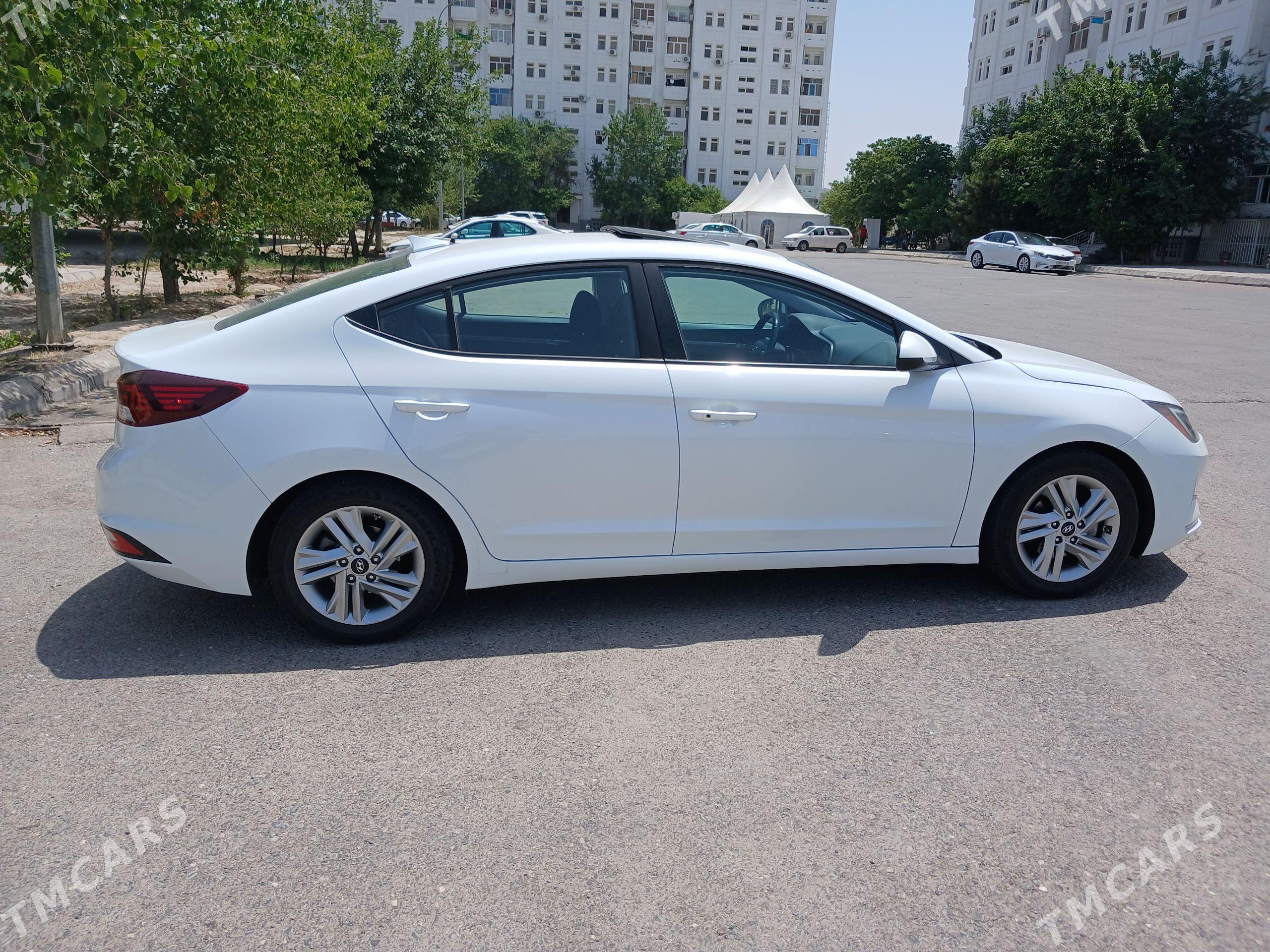 Hyundai Elantra 2020 - 235 000 TMT - Parahat 7 - img 1