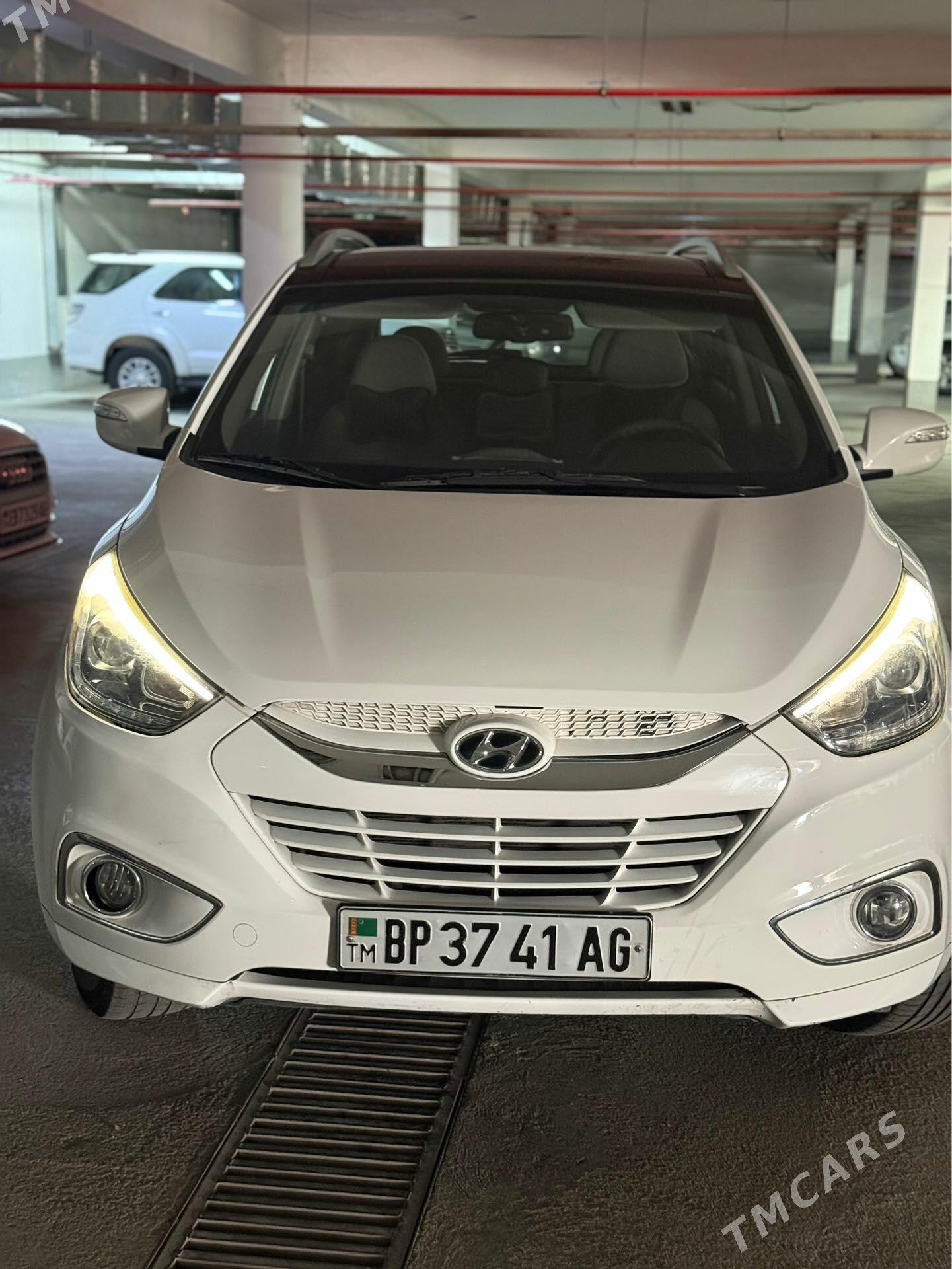 Hyundai IX35 2014 - 275 000 TMT - ул. Подвойского (Битарап Туркменистан шаёлы) - img 1