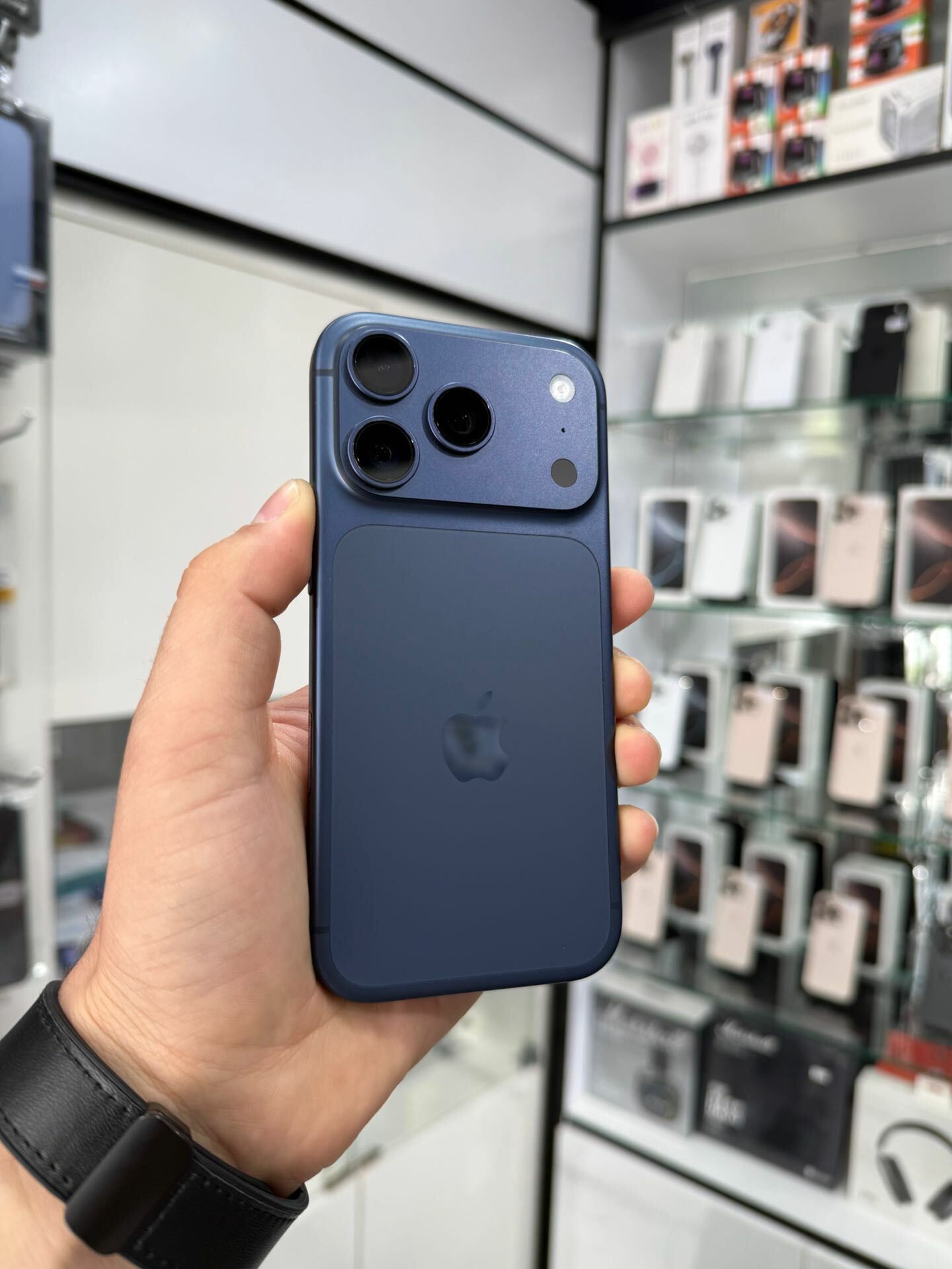 iPhone 17 Pro 100256 - Aşgabat - img 1