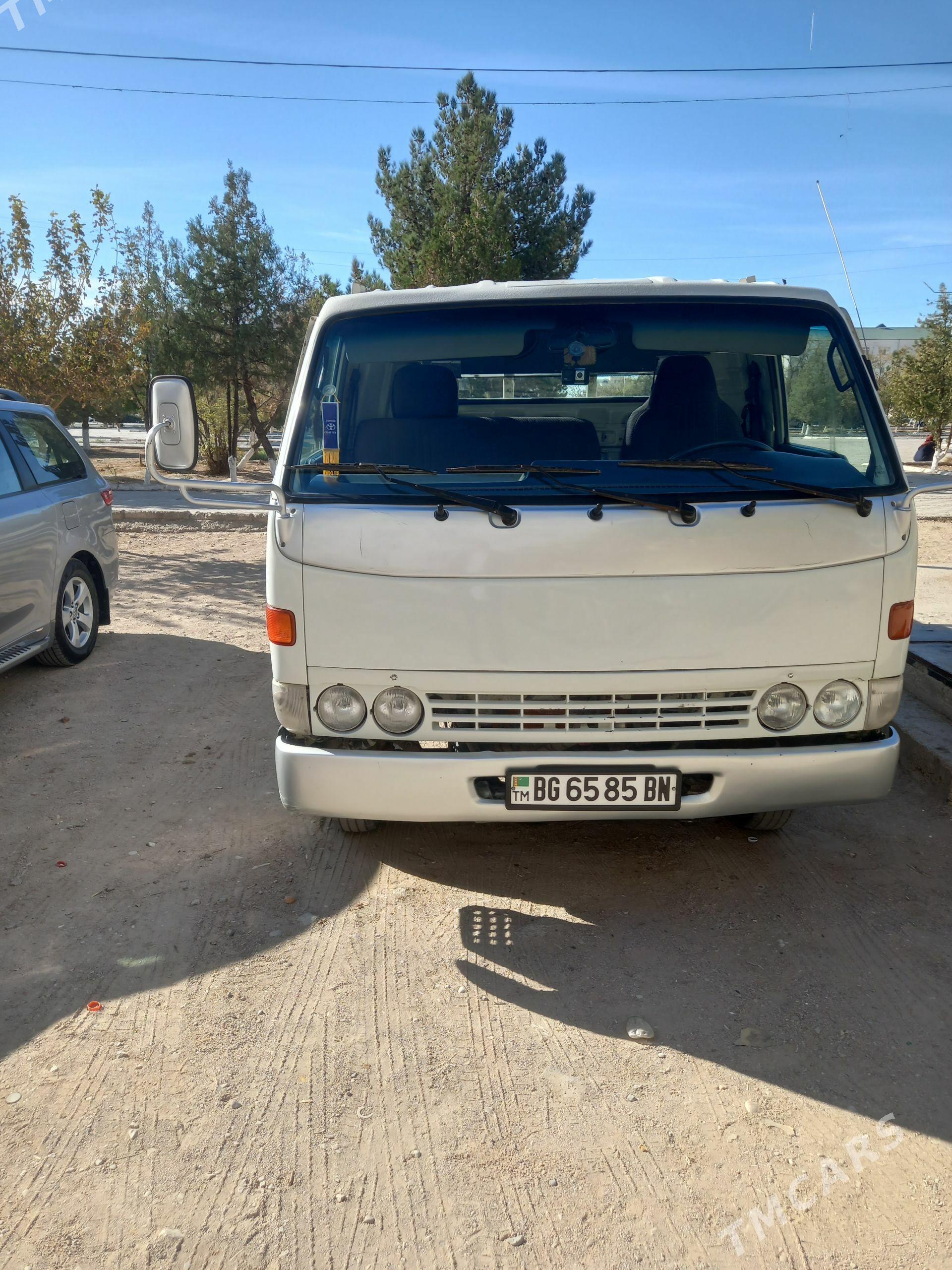Toyota Dyna 1998 - 160 000 TMT - Balkanabat - img 1