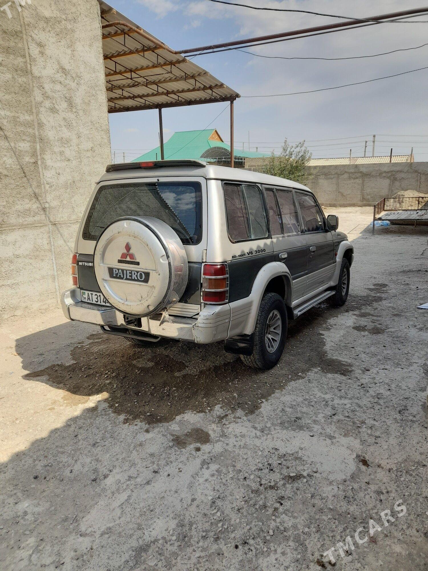 Mitsubishi Pajero 1992 - 45 000 TMT - Берекет - img 1