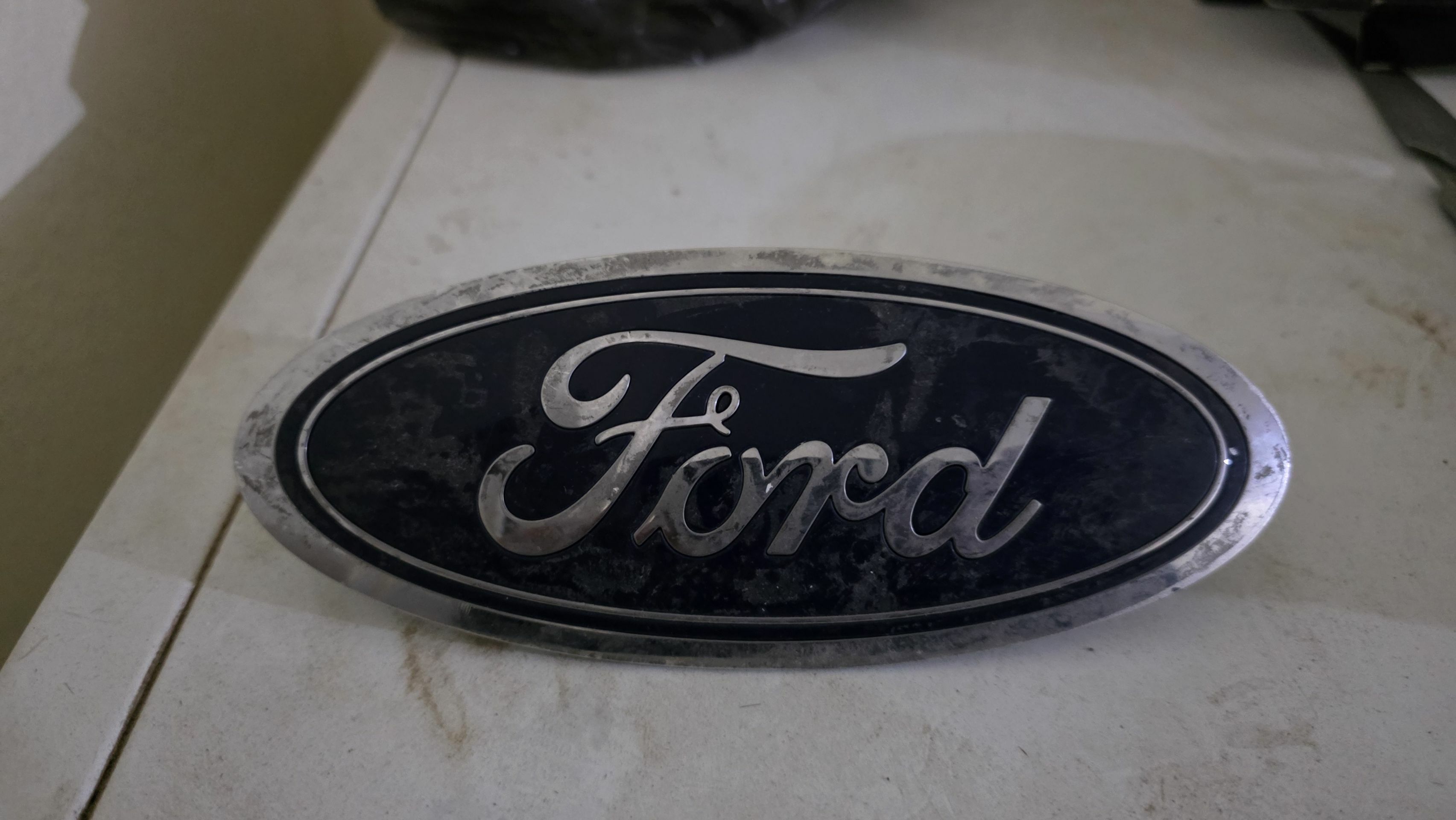 ford 22 police emblama morda 500 TMT - Aşgabat - img 1