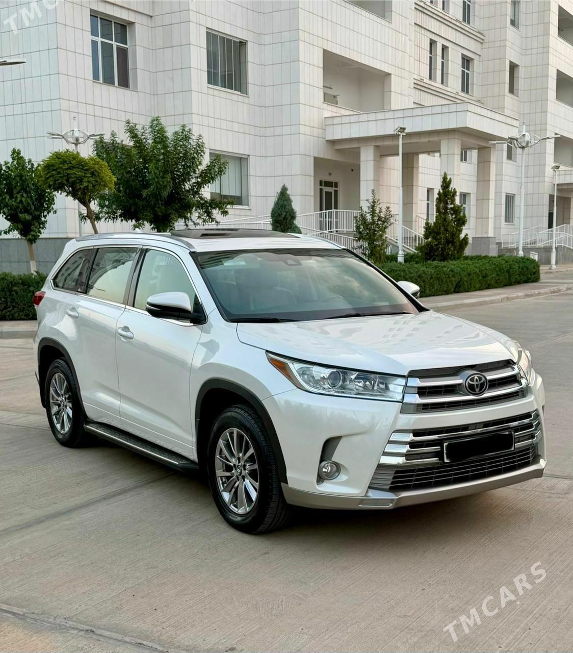 Toyota Highlander 2018 - 525 000 TMT - Aşgabat - img 1