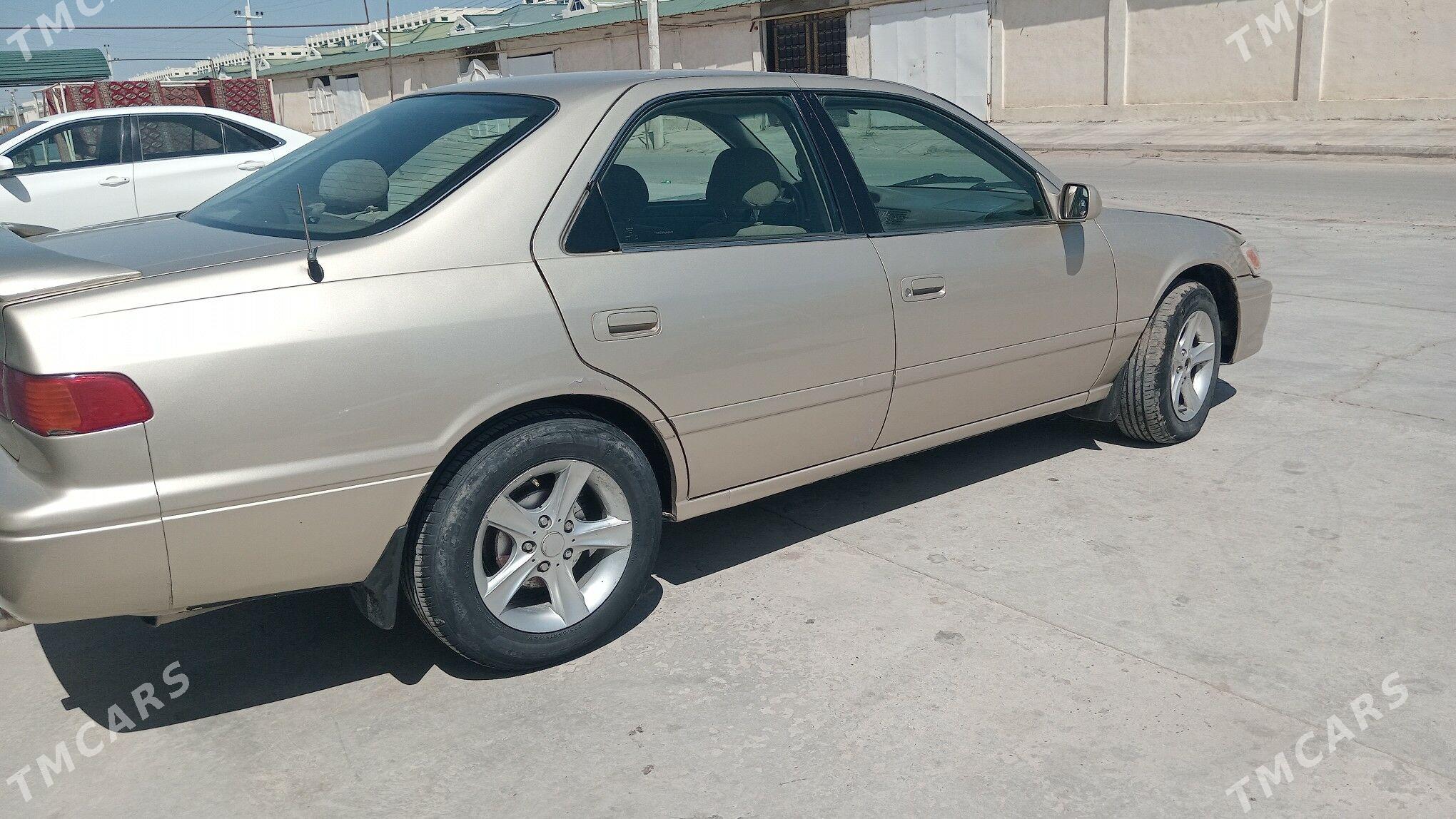 Toyota Camry 2001 - 135 000 TMT - Türkmenabat - img 1