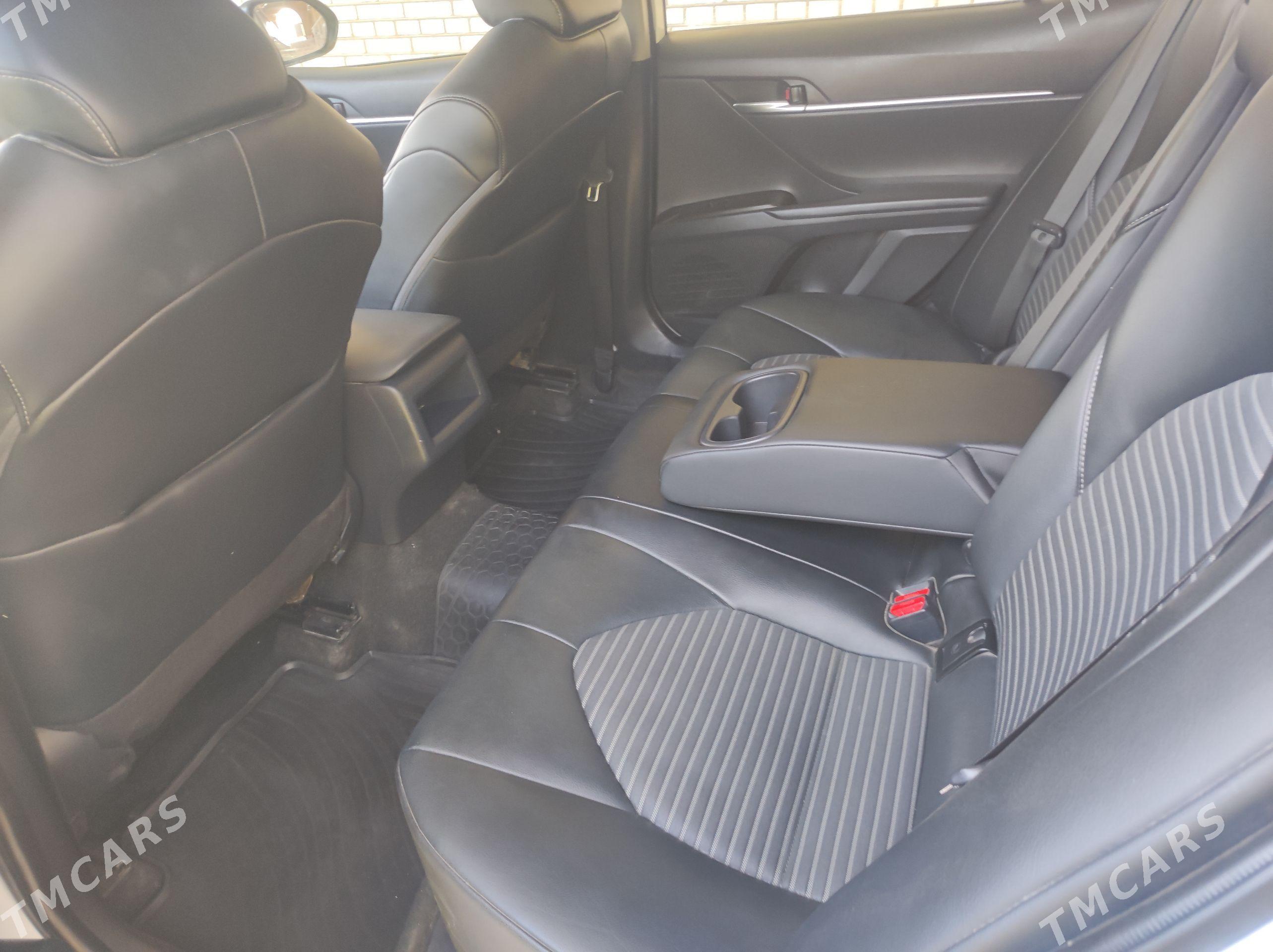 Toyota Camry 2021 - 320 000 TMT - Baýramaly - img 1