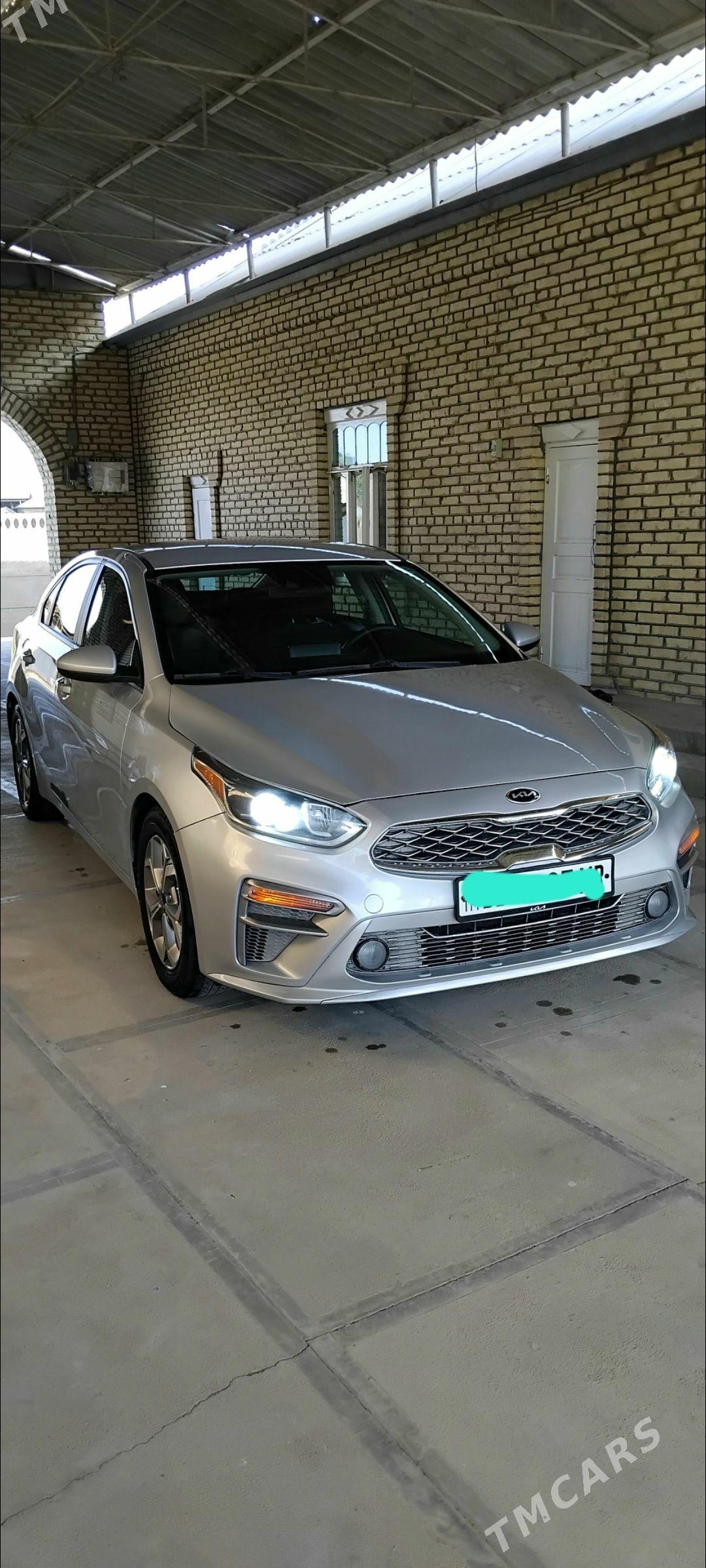 Toyota Corolla 2021 - 235 000 TMT - Мары - img 1