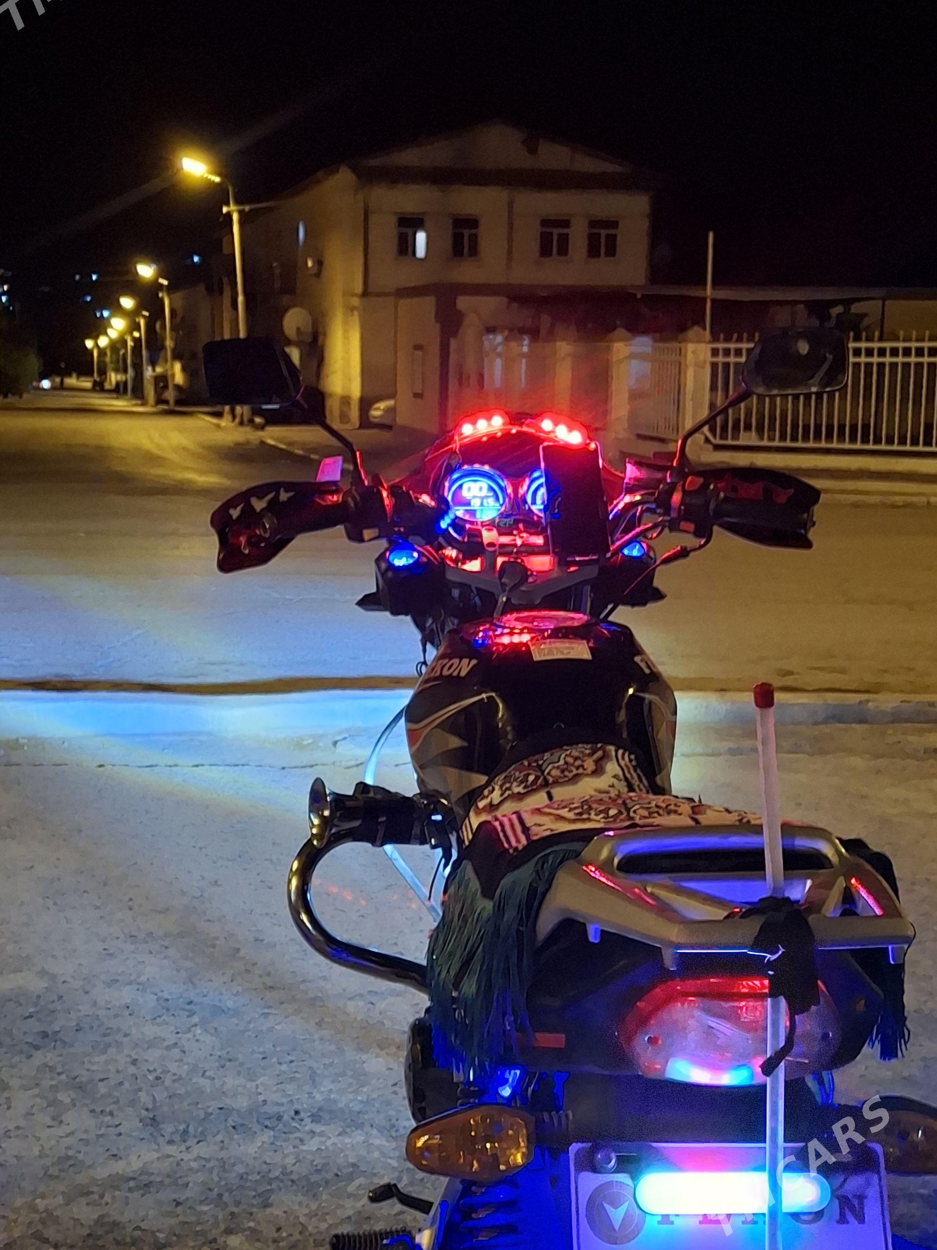 Fekon FK200-14G 2025 - 18 000 TMT - Магданлы - img 1