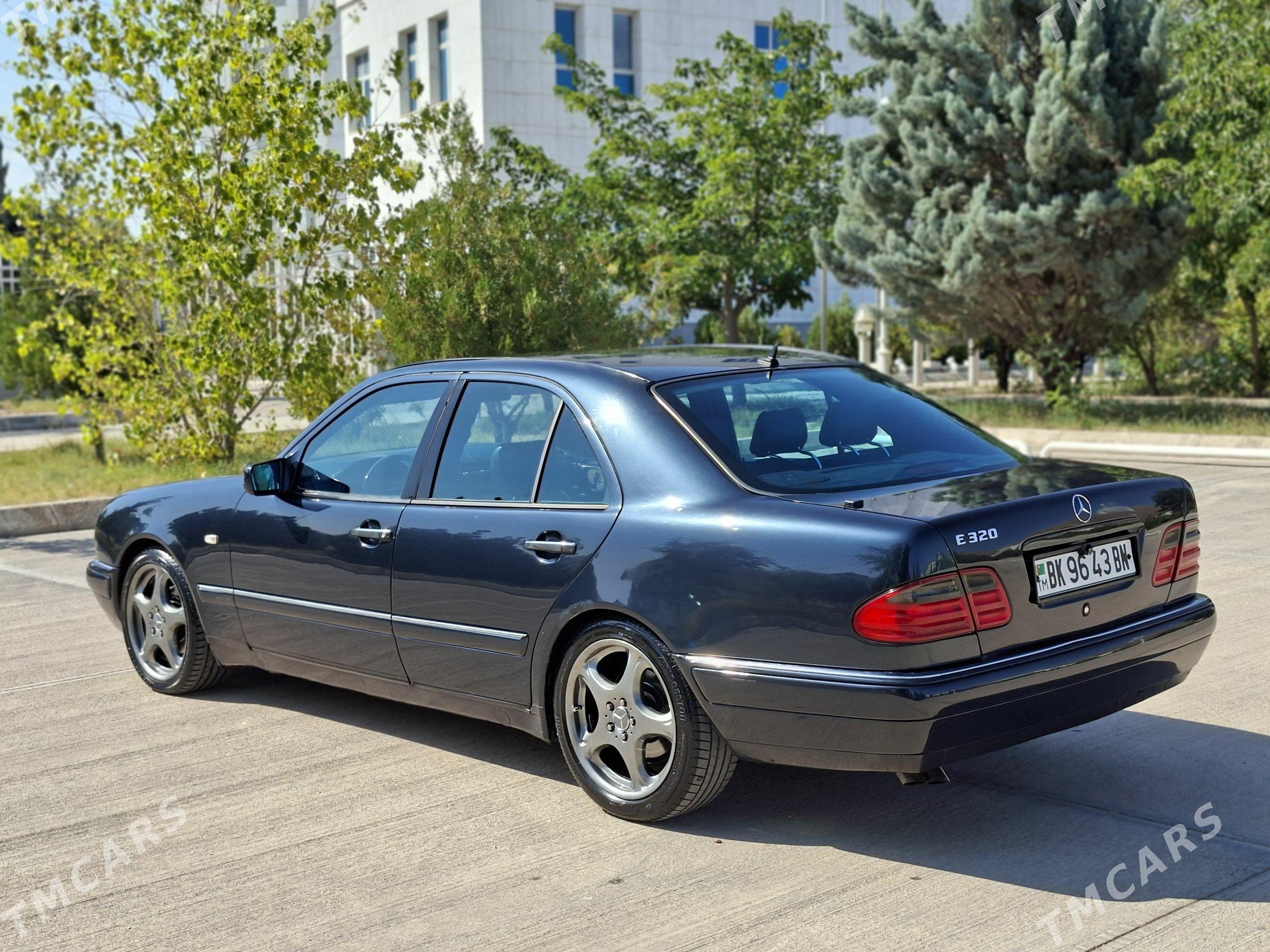 Mercedes-Benz E320 1998 - 130 000 TMT - Balkanabat - img 1