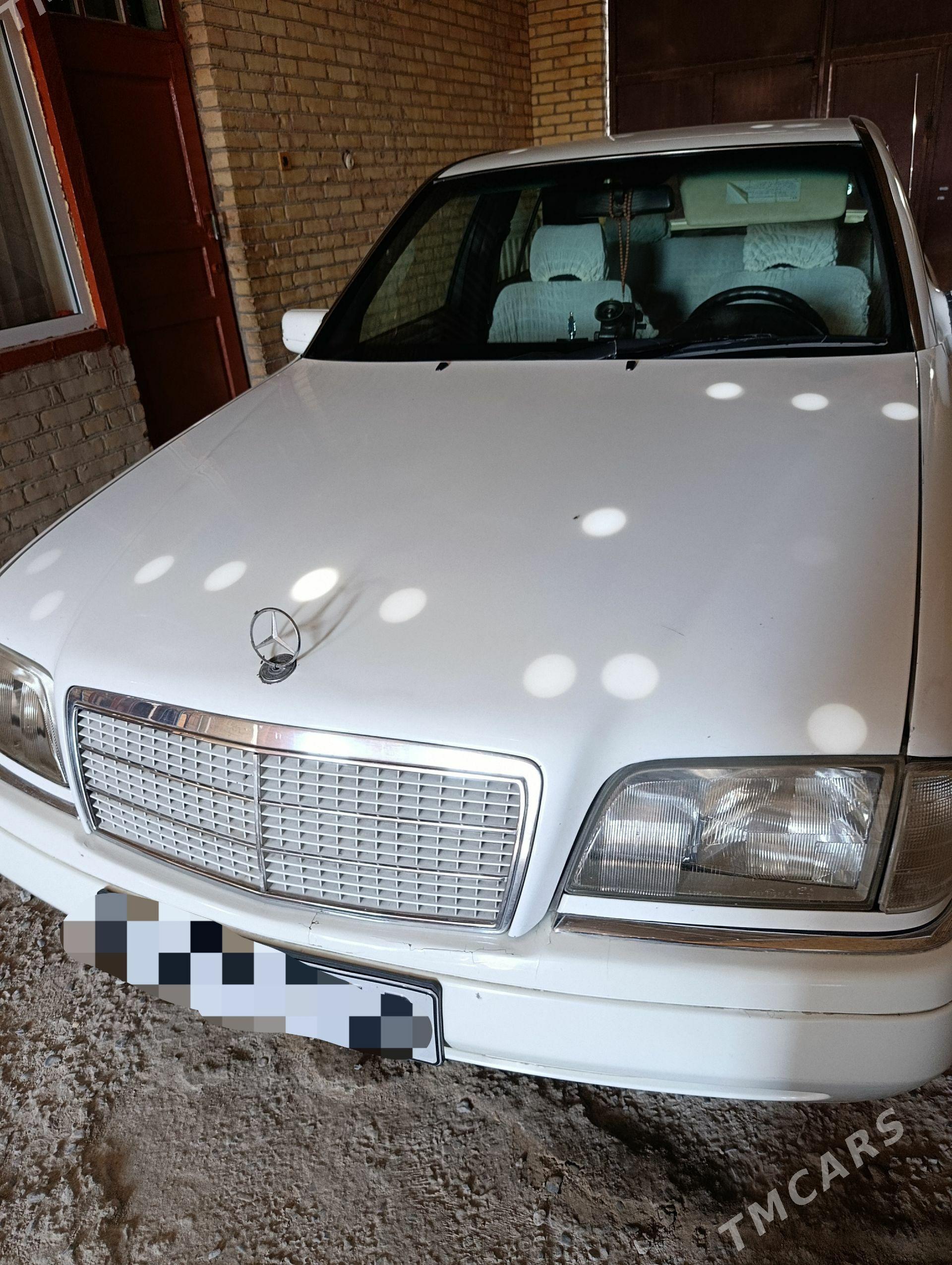 Mercedes-Benz C-Class 1994 - 60 000 TMT - Türkmenabat - img 1