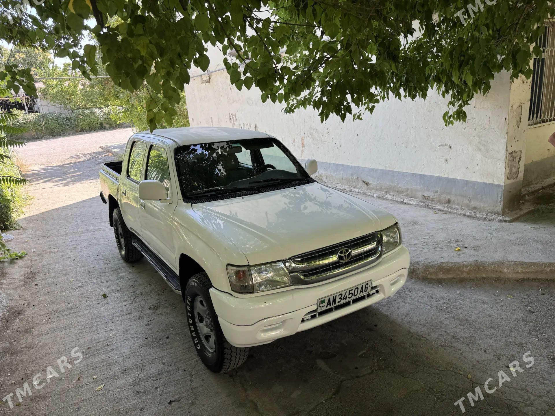Toyota Hilux 2003 - 130 000 TMT - Aşgabat - img 1