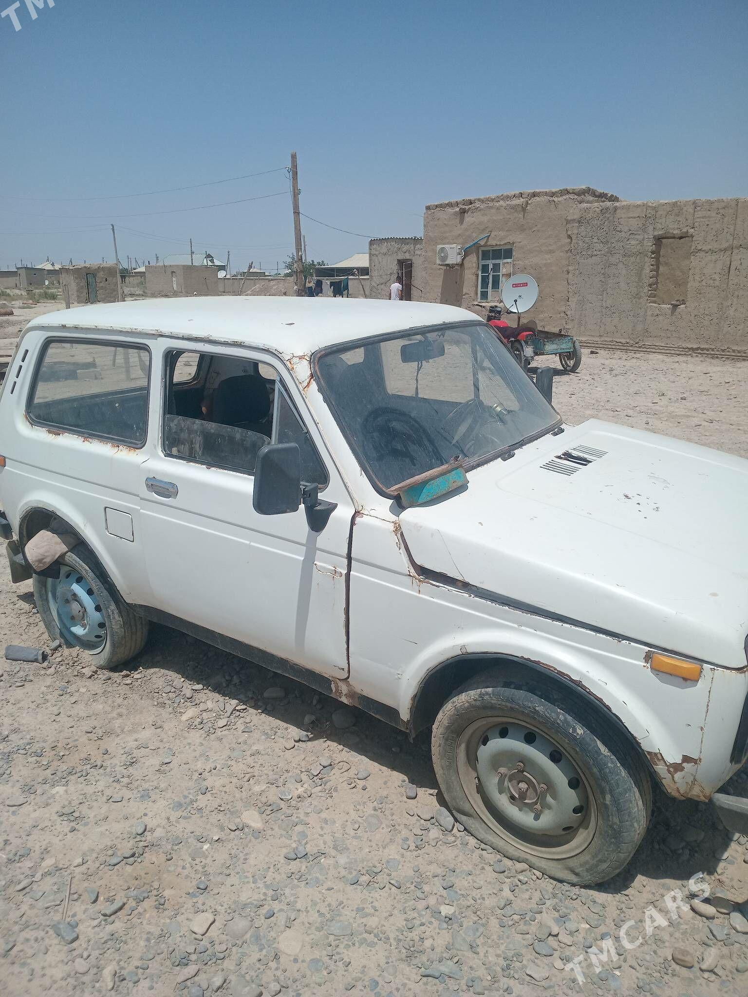 Lada Niva 1993 - 16 000 TMT - Tejen - img 1