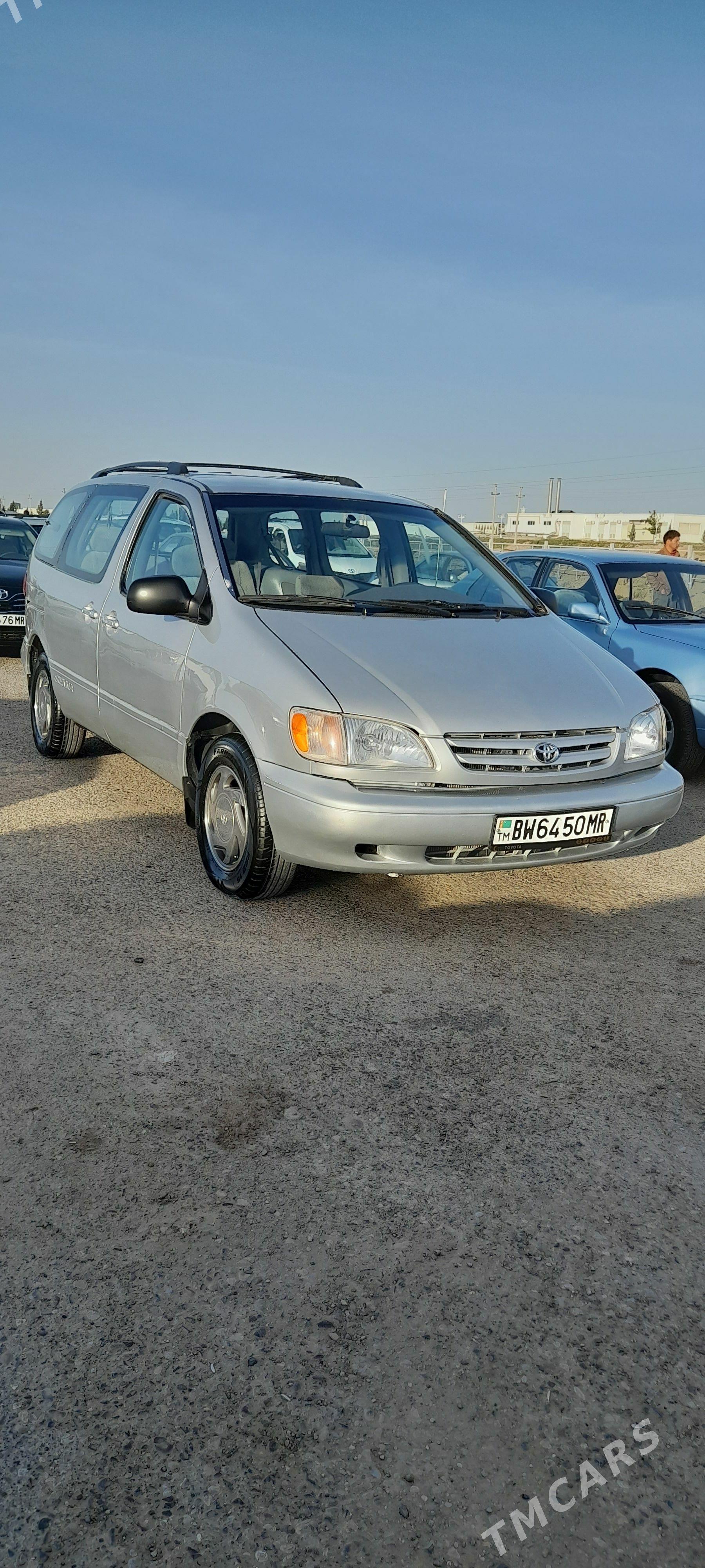 Toyota Sienna 2002 - 165 000 TMT - Mary - img 1