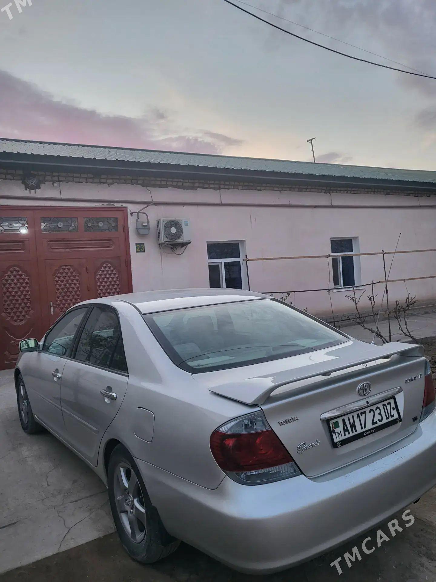 Toyota Camry 2004 - 200 000 TMT - Köneürgenç - img 1
