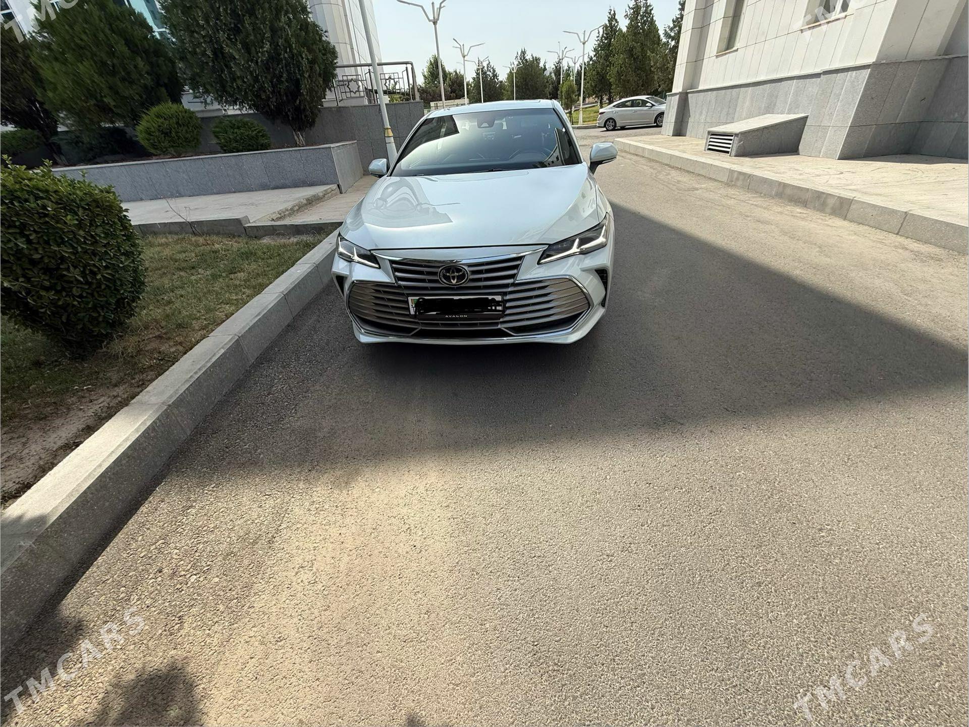 Toyota Avalon 2019 - 520 000 TMT - Ашхабад - img 1
