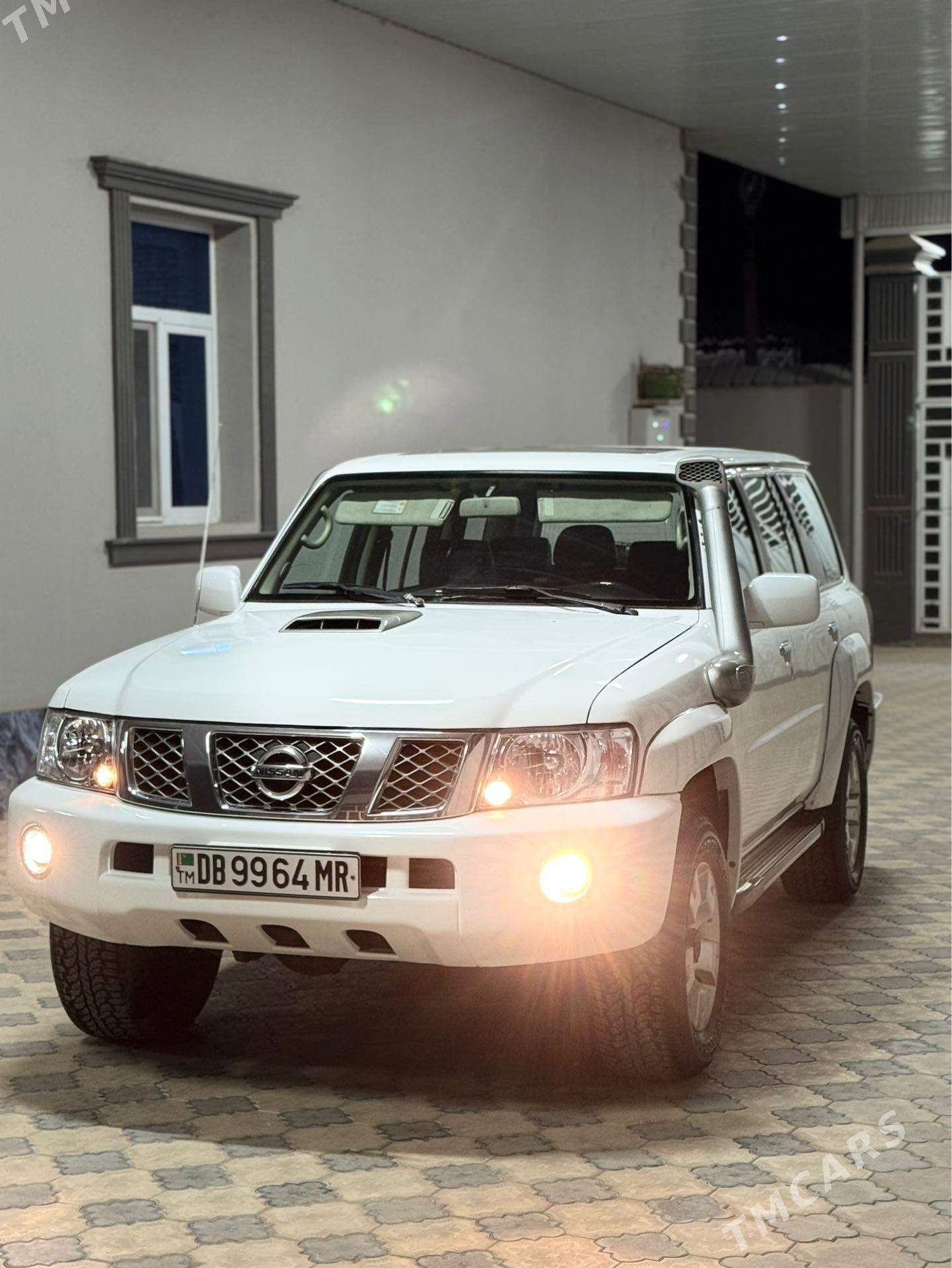 Nissan Patrol 2010 - 340 000 TMT - Mary - img 1