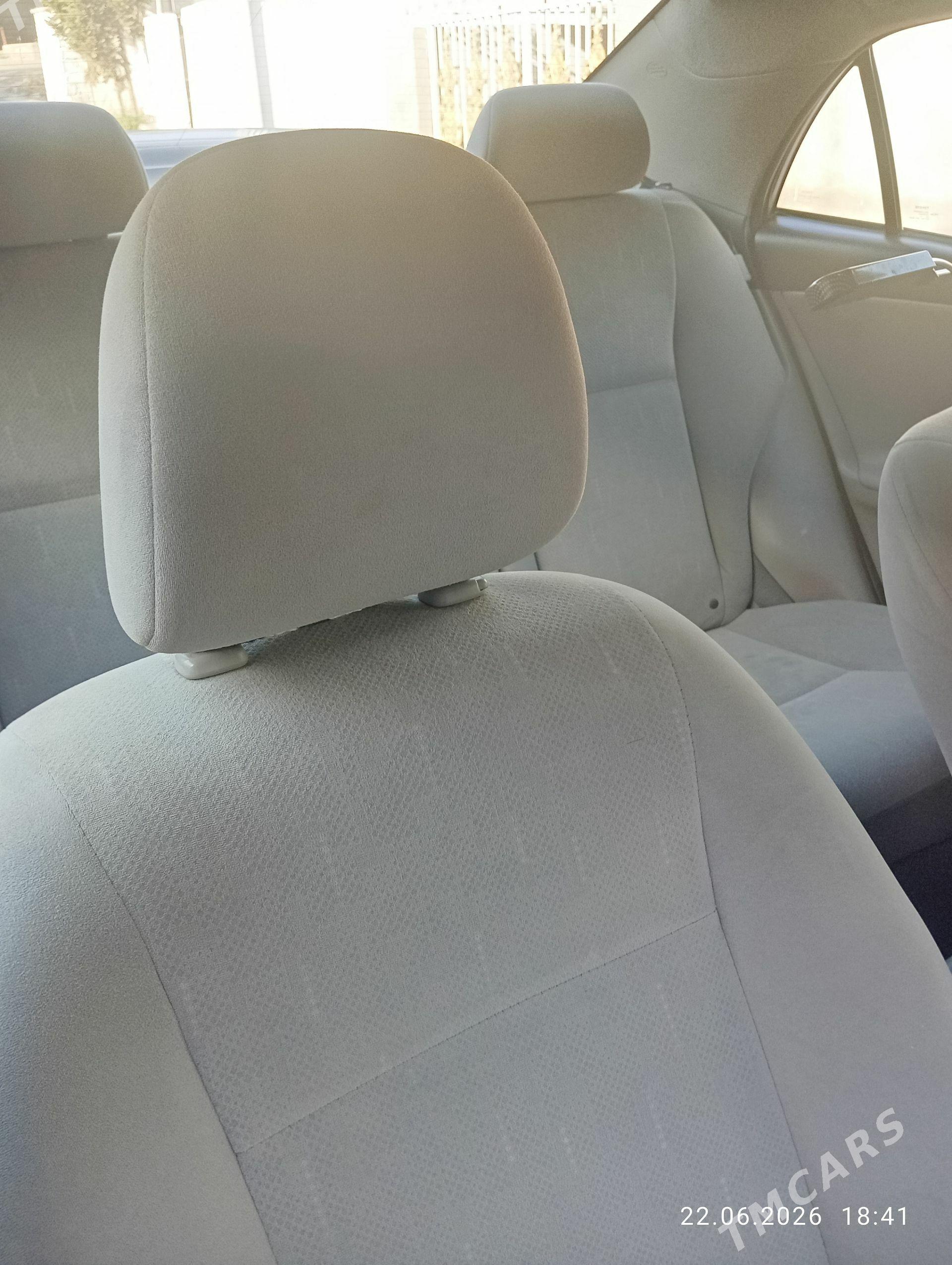 Toyota Corolla 2012 - 180 000 TMT - Туркменбаши - img 1