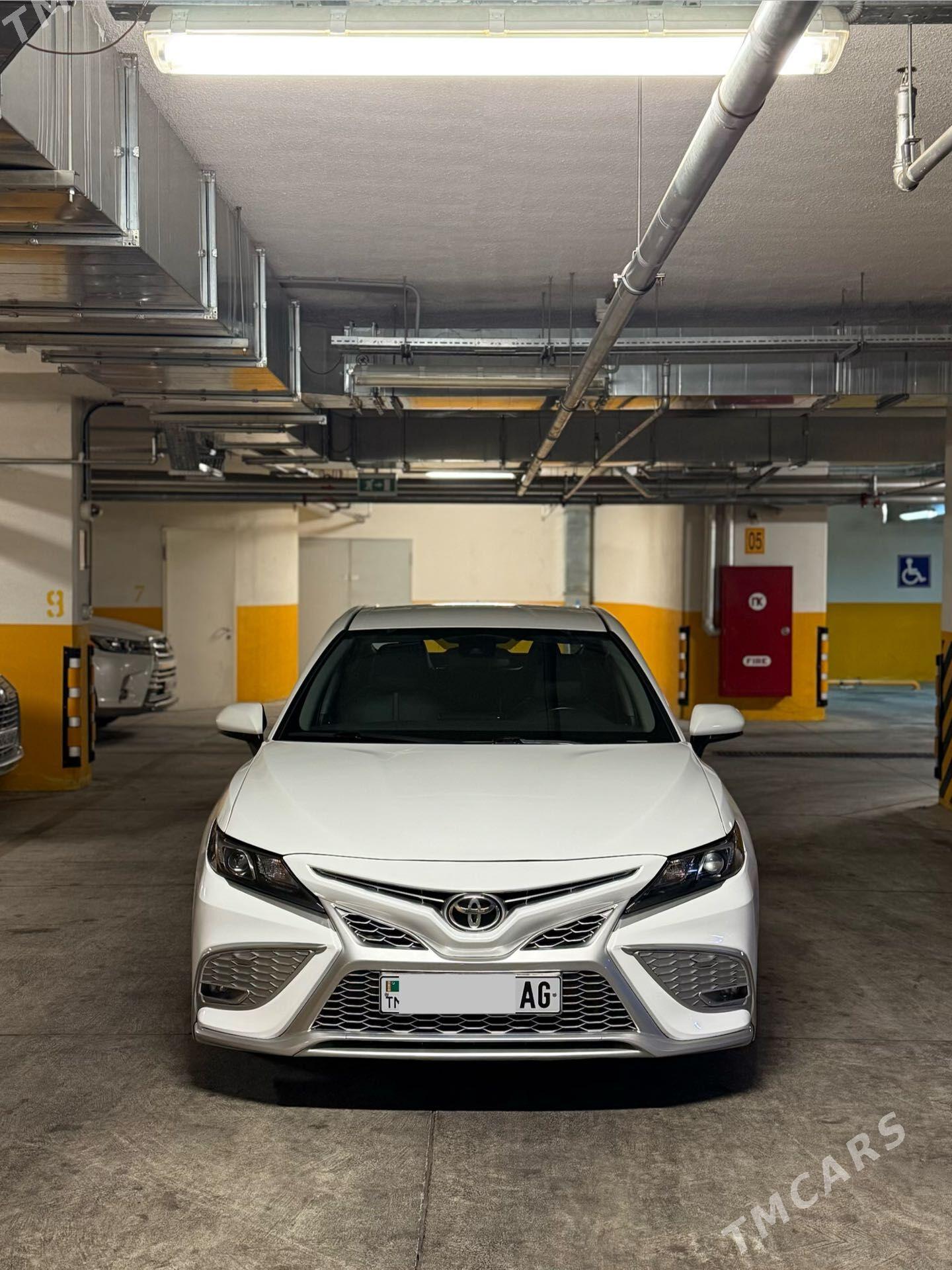 Toyota Camry 2021 - 310 000 TMT - Aşgabat - img 1