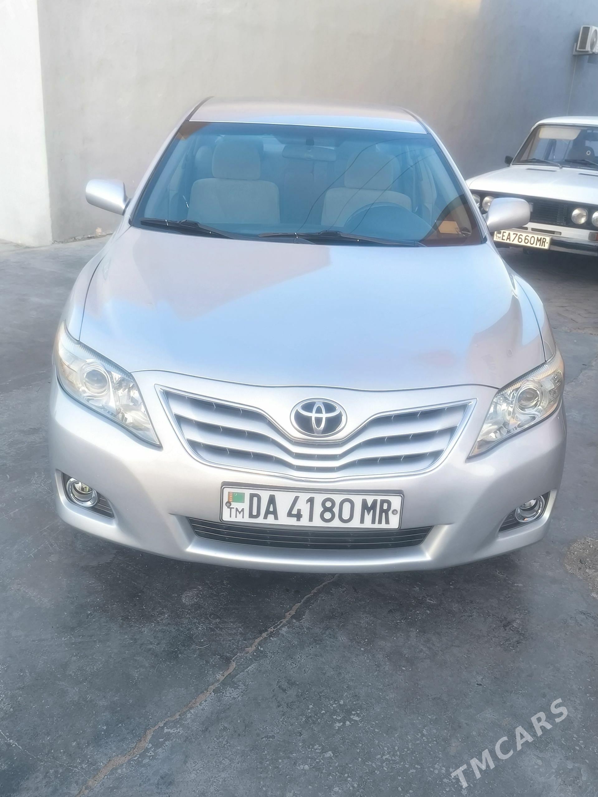 Toyota Camry 2010 - 240 000 TMT - Baýramaly - img 1