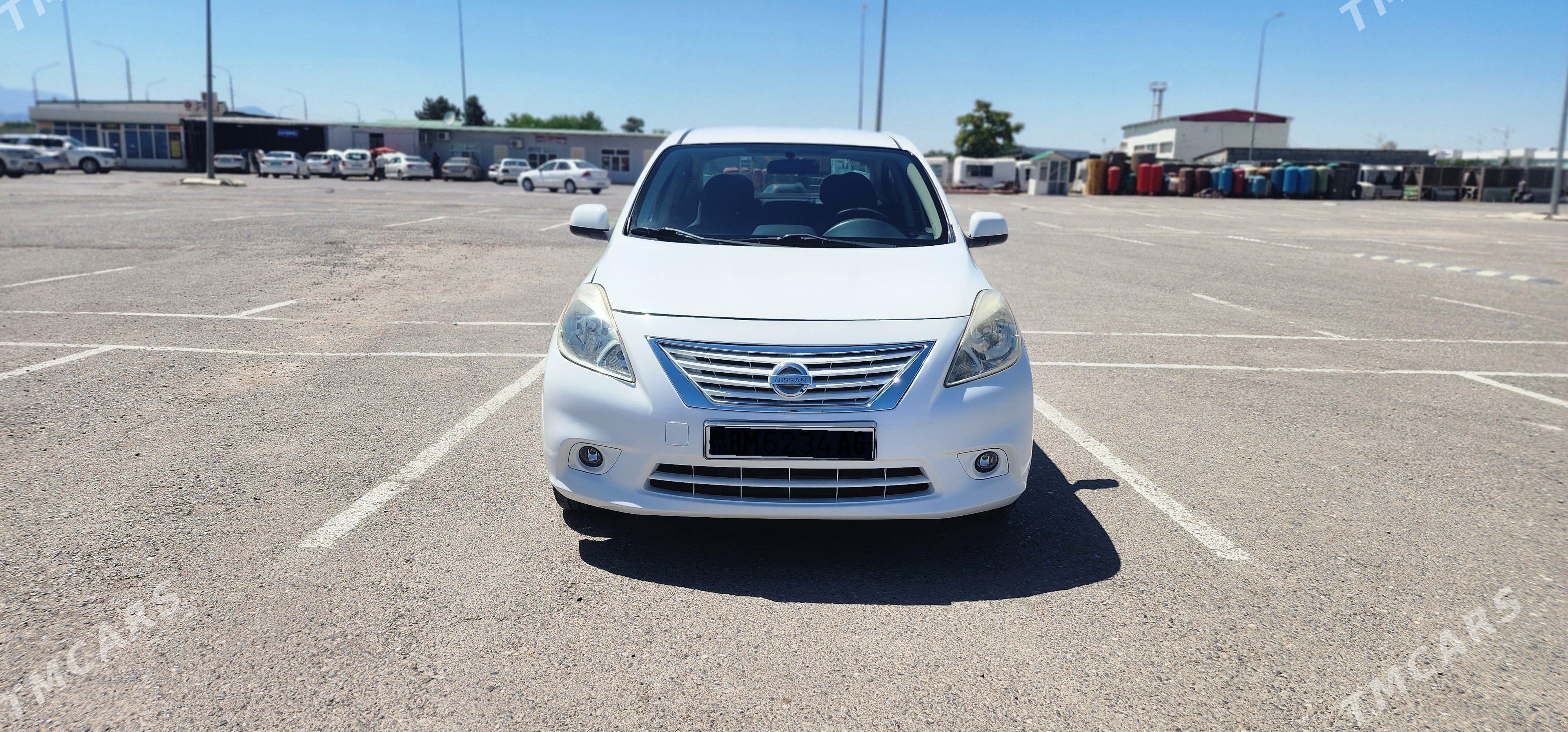 Nissan Versa 2011 - 140 000 TMT - Ашхабад - img 1