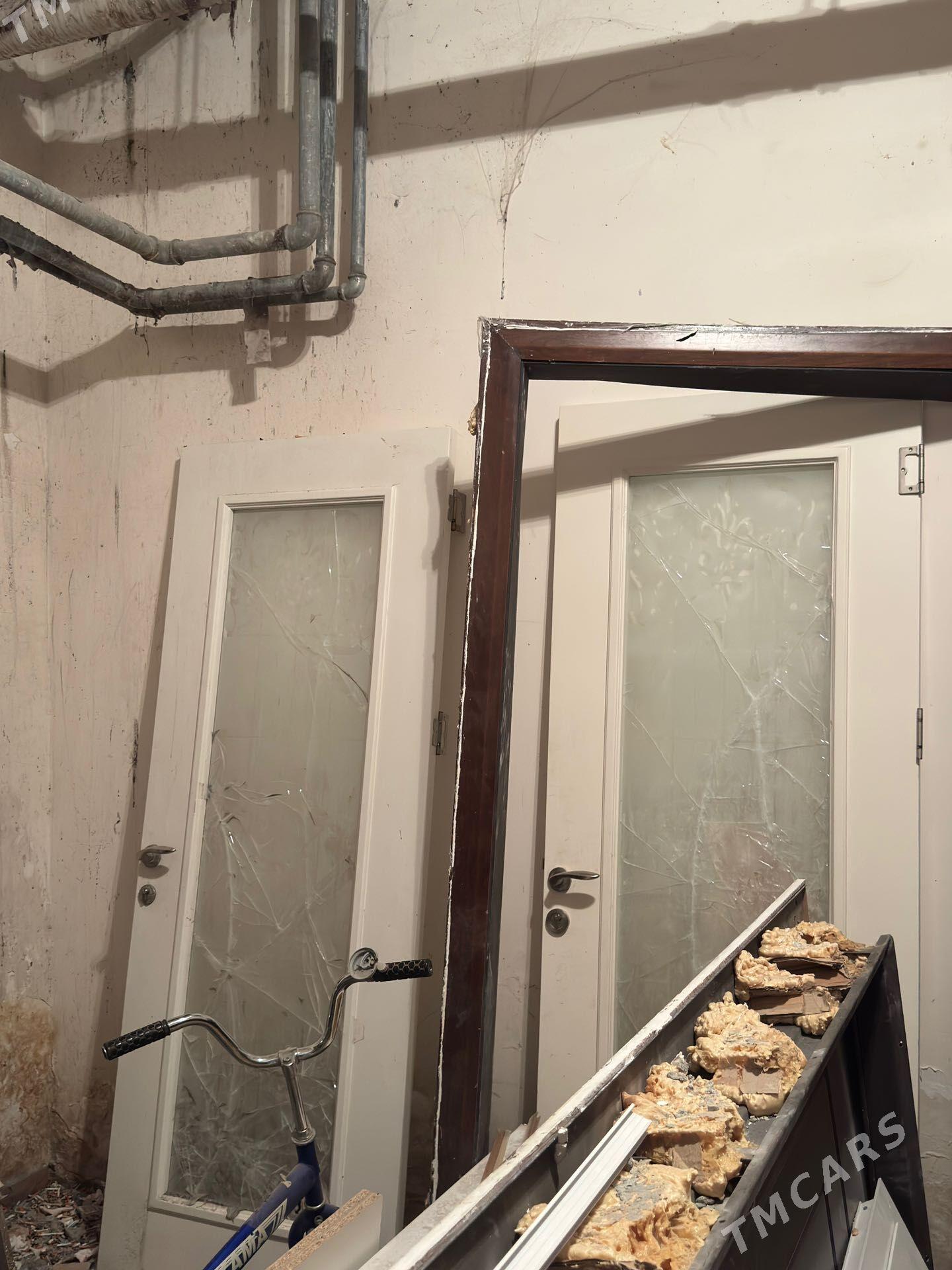 gapylar - Podwoýski köç. (Bitarap Türkmenistan şaýoly) - img 1