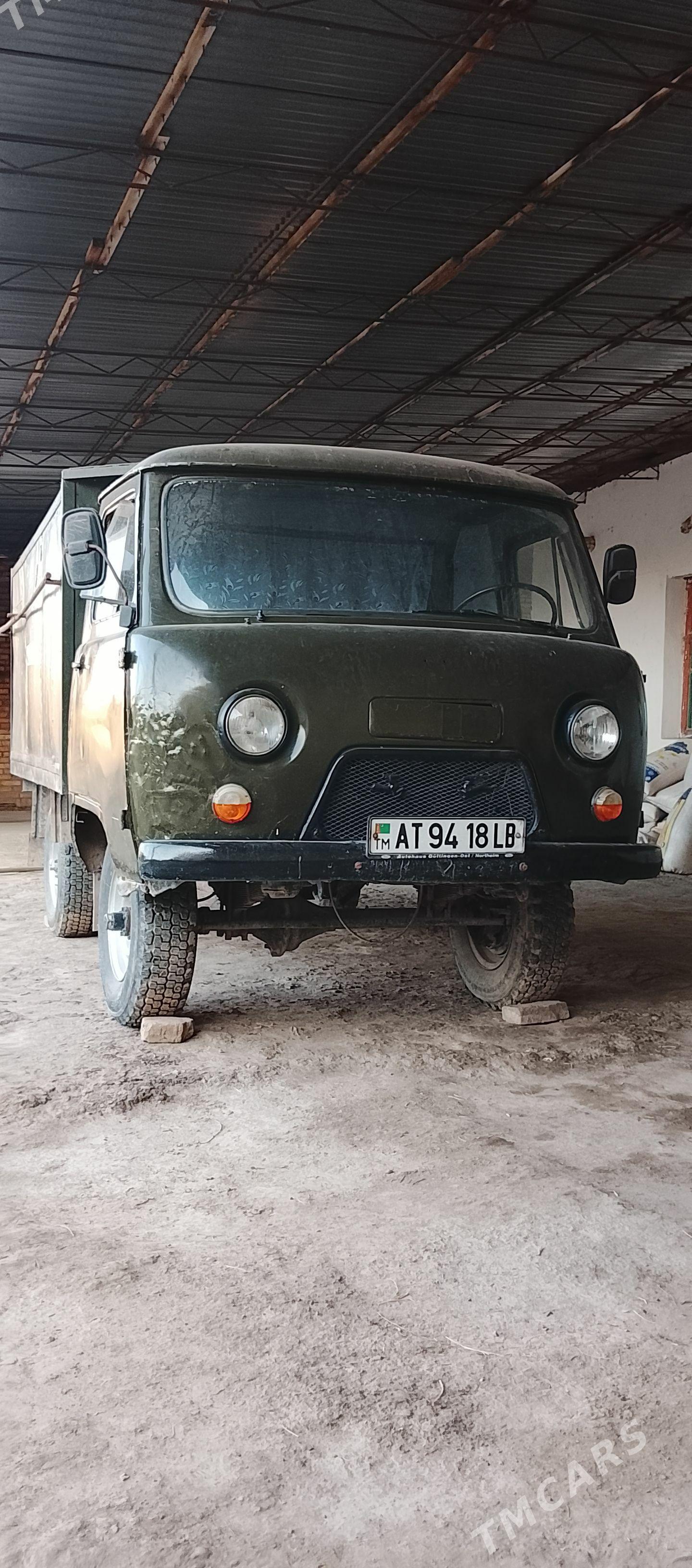UAZ 2206 1980 - 53 000 TMT - Дянев - img 1
