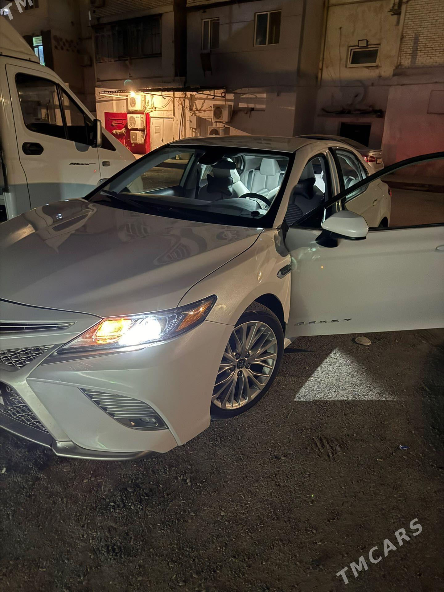 Toyota Camry 2020 - 317 000 TMT - Aşgabat - img 1