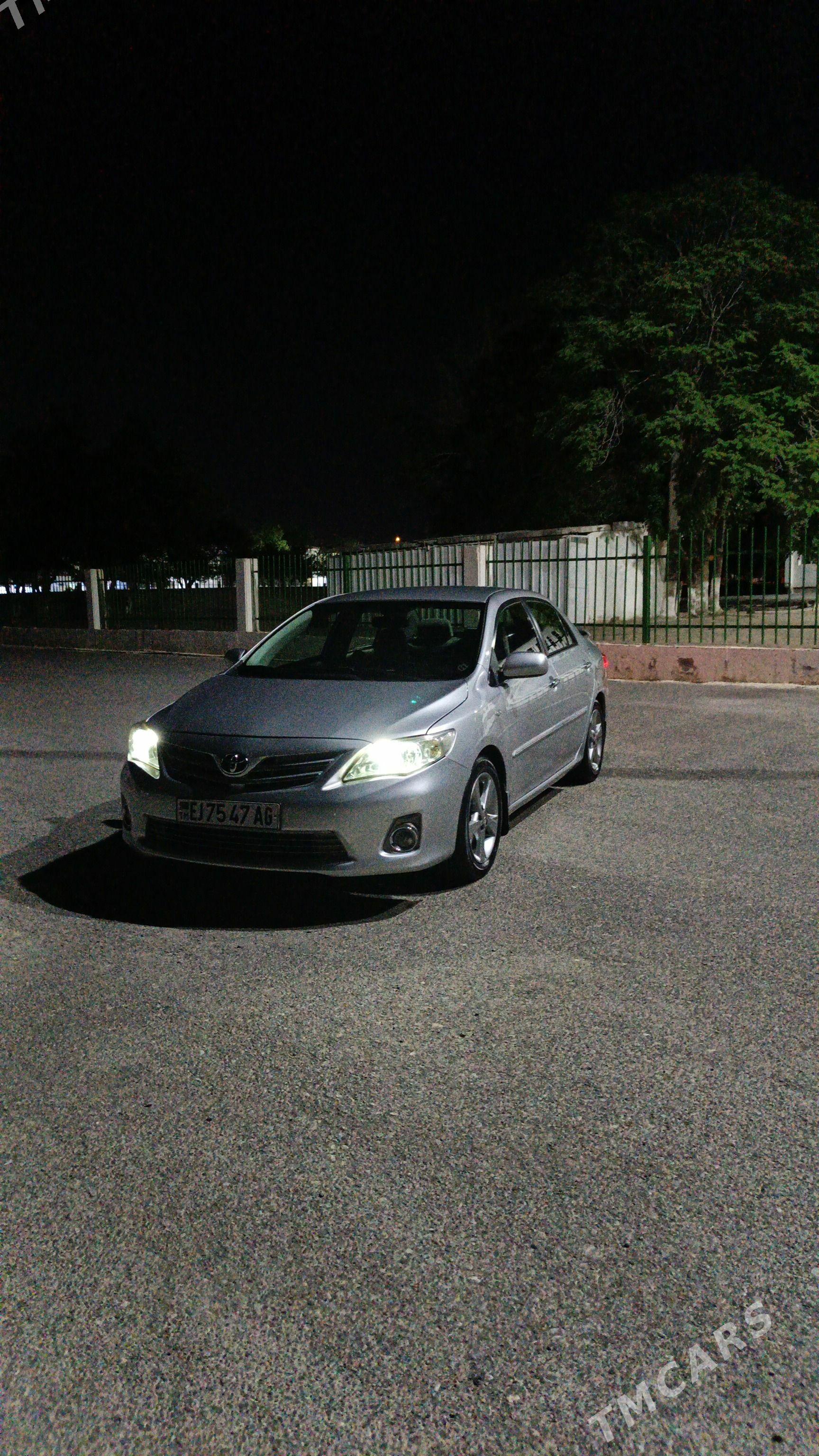 Toyota Corolla 2011 - 195 000 TMT - Ашхабад - img 1