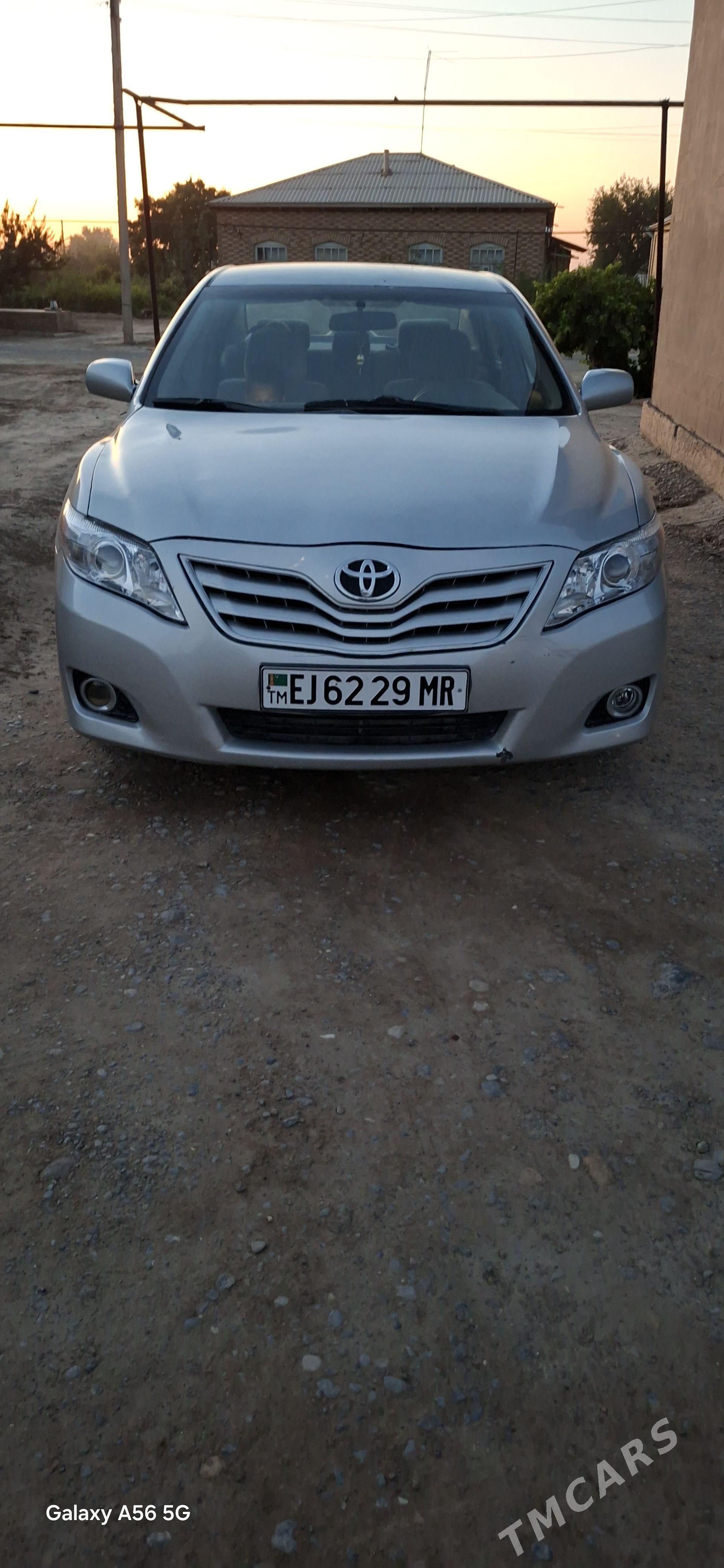 Toyota Camry 2010 - 190 000 TMT - Murgap - img 1
