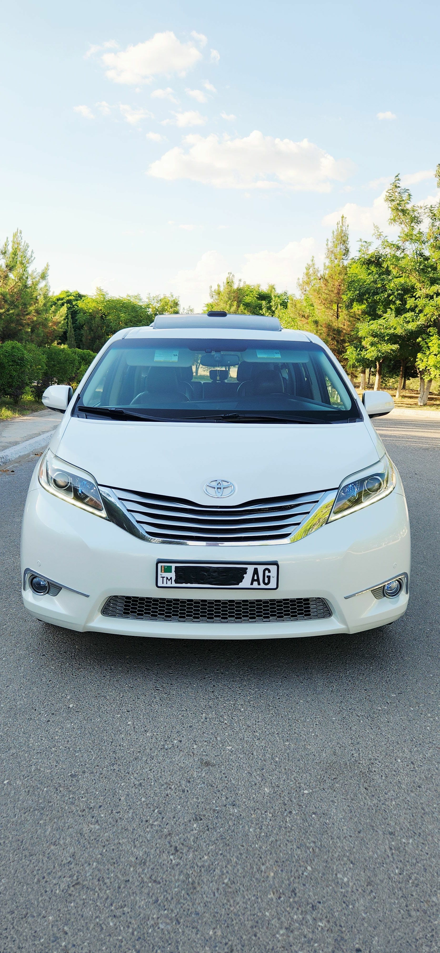 Toyota Sienna 2017 - 520 000 TMT - Ашхабад - img 1